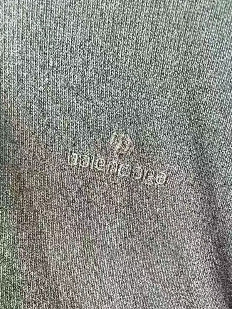 Balenciaga Balenciaga Sweater Size US M / EU 48-50 / 2 - 3 Thumbnail
