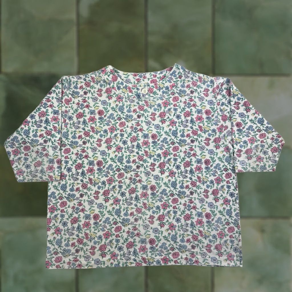 Levi's VINTAGE Levi's Travel Floral 3/4 Sleeve Shirt Womens Large White Nature 80s T-Shirt Mens? Size L / US 10 / IT 46 - 1 Thumbnail