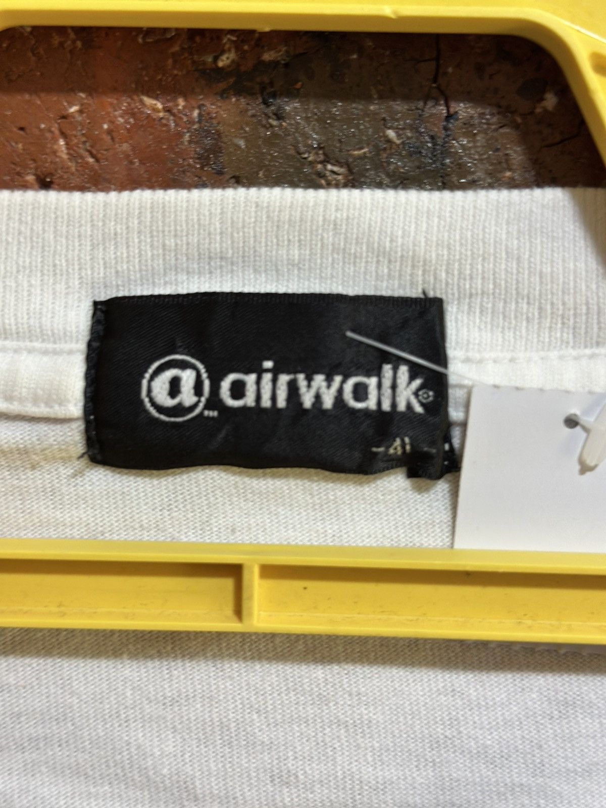Airwalk Vintage Airwalk Overprint Long Sleeve Tee Size US XXL / EU 58 / 5 - 4 Thumbnail