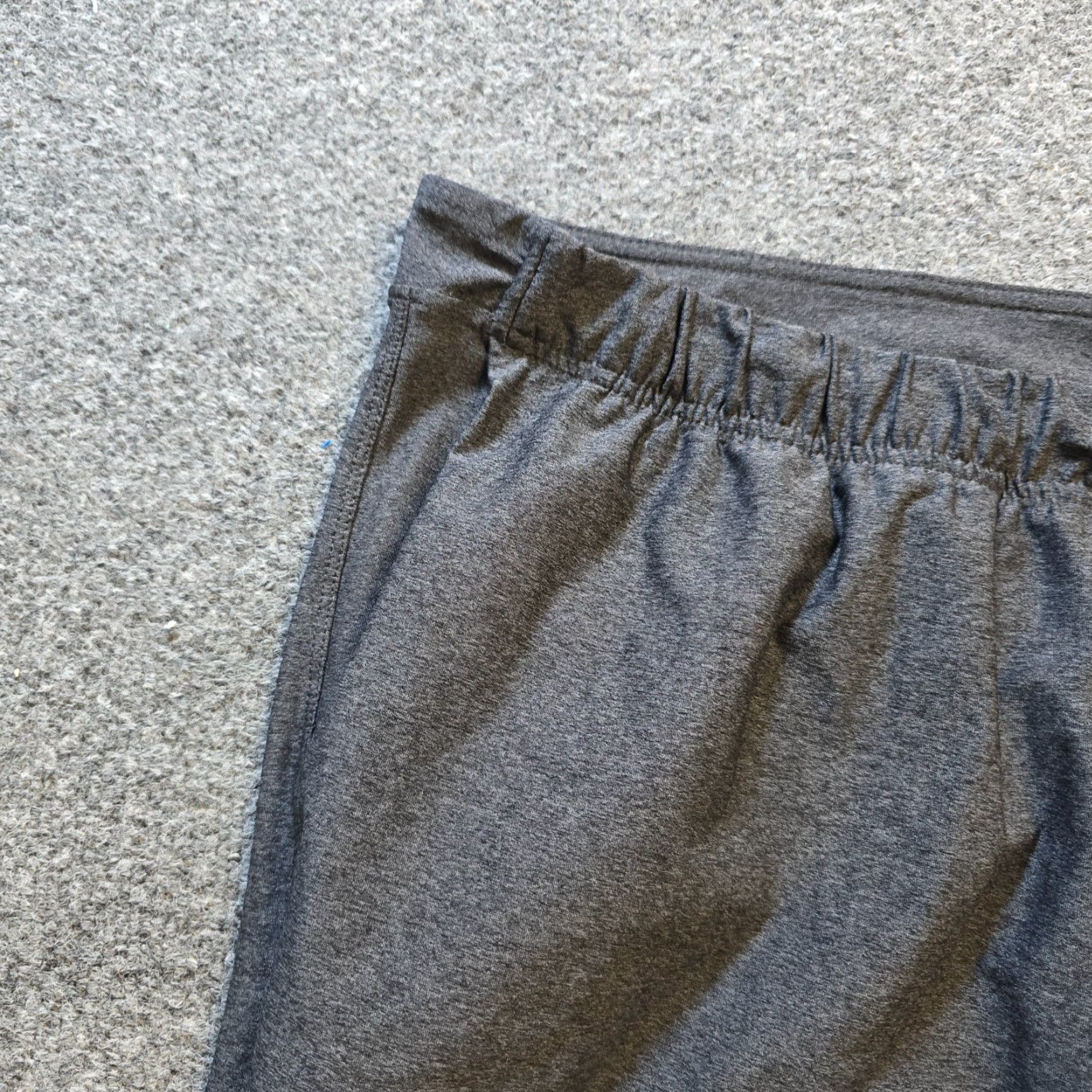 Vintage Kirkland Signature Pants Womens Plus Size 2XL Gray Ankle Pant Performance Pull On Casual Size 40" / US 18 - 3 Thumbnail