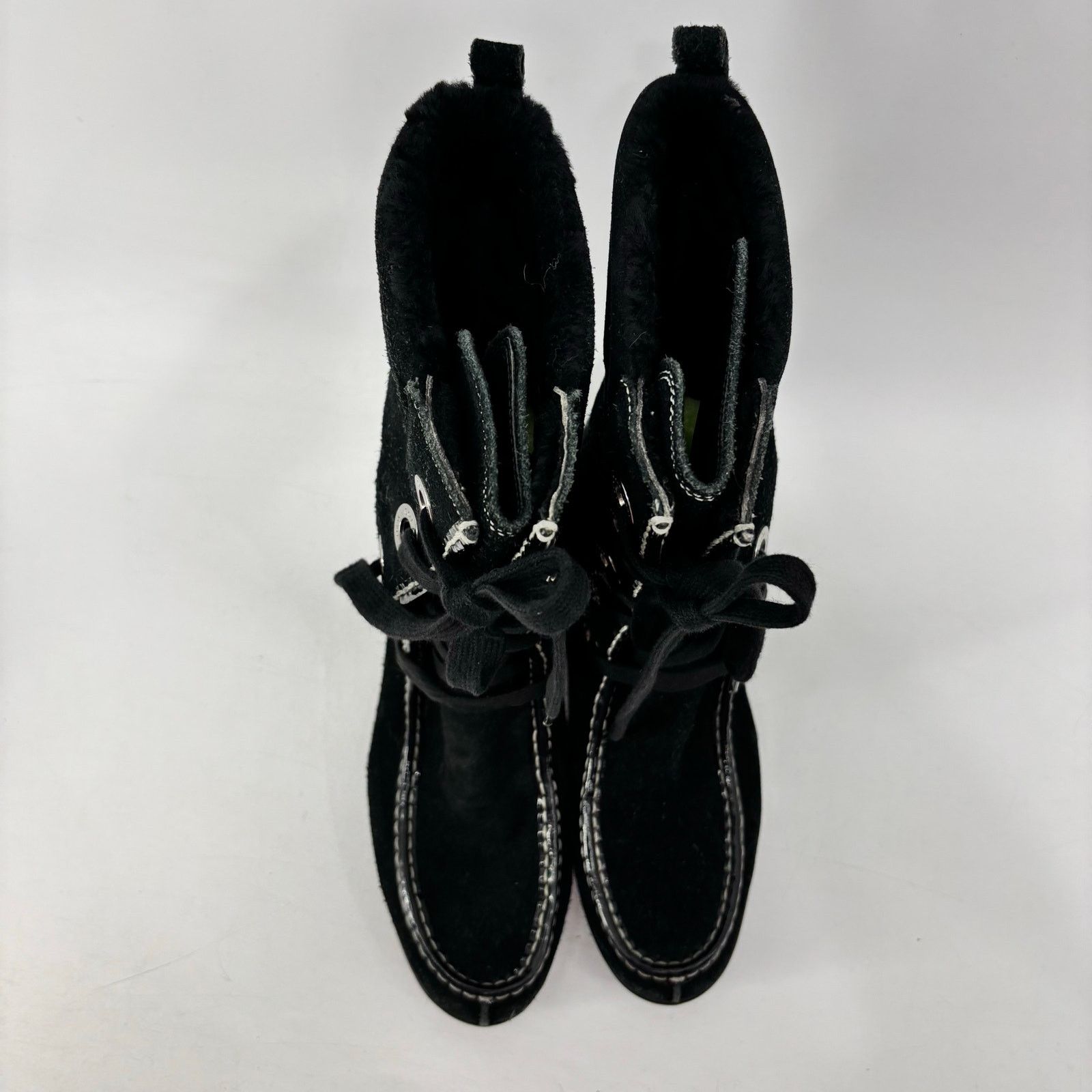 Cole Haan Cole Haan Women Size 9.5 Suede Sherpa Moccasin Boots Winter Size US 9.5 / IT 39.5 - 7 Thumbnail