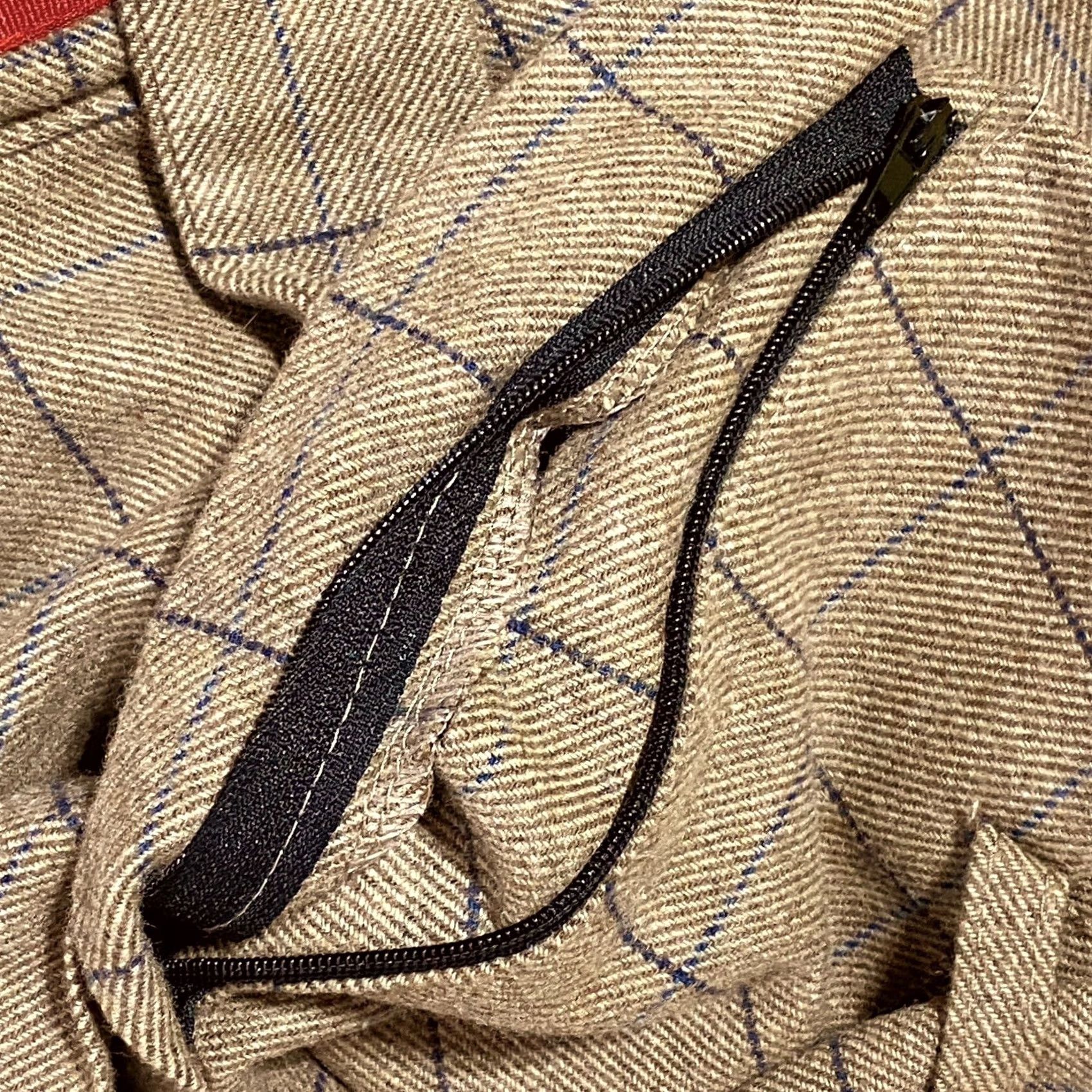 Vintage Love From Italy Trousers Size Medium Wool Blend Brown Blue Check Crop L24” Women Adjustable Zip/Belted Casual 70% Polyester 15% Wool 15% Viscose Size 32" / US 10 / IT 46 - 4 Thumbnail