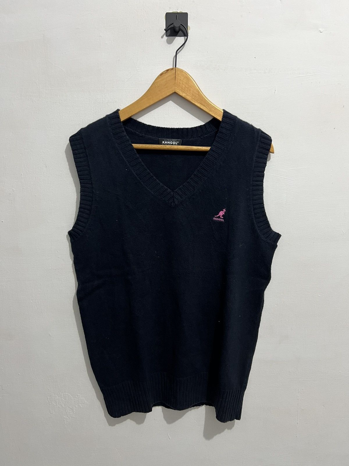 Kangol Kangol knit vest Size US L / EU 52-54 / 3 - 1 Thumbnail