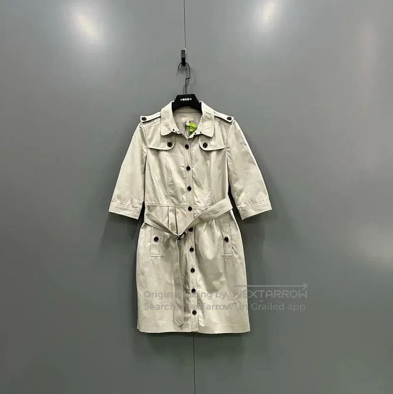 Burberry Button-Down Midi Coat for Women.
