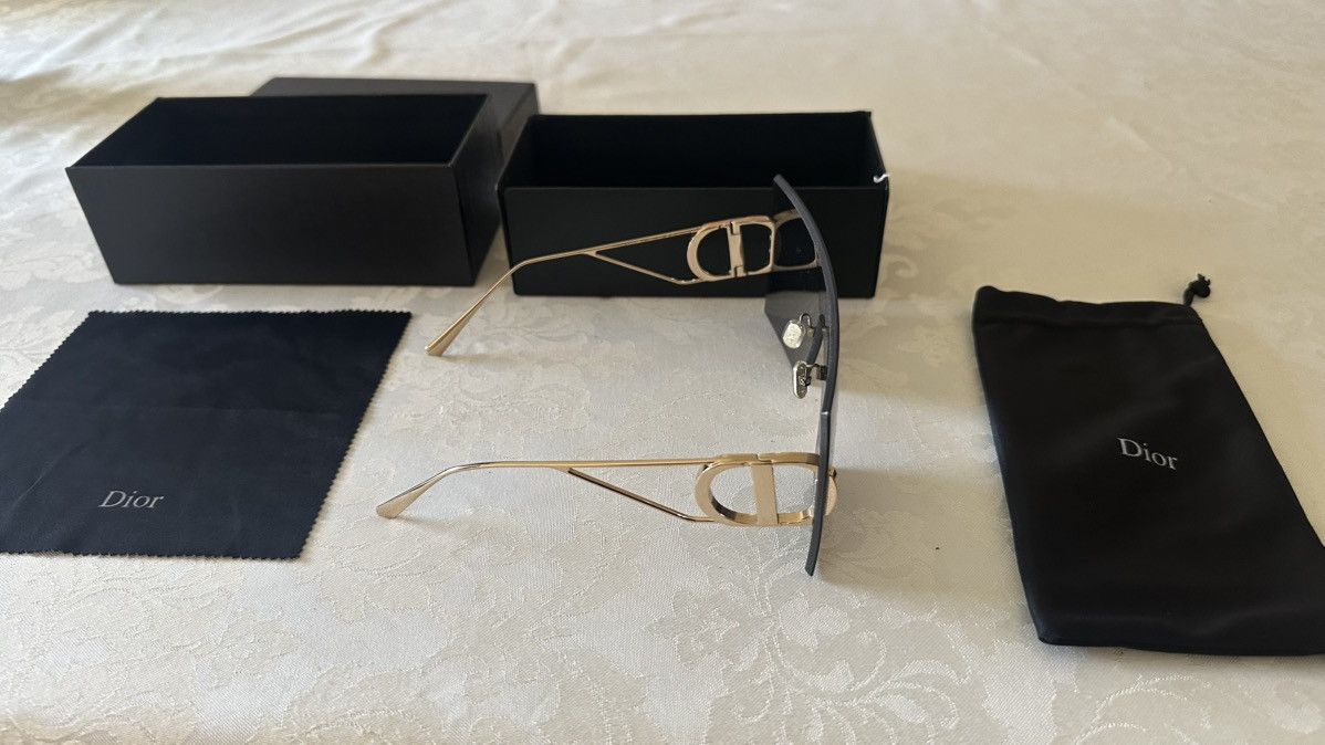 Dior Dior 30Montaigne M1U Sunglasses Size ONE SIZE - 5 Thumbnail