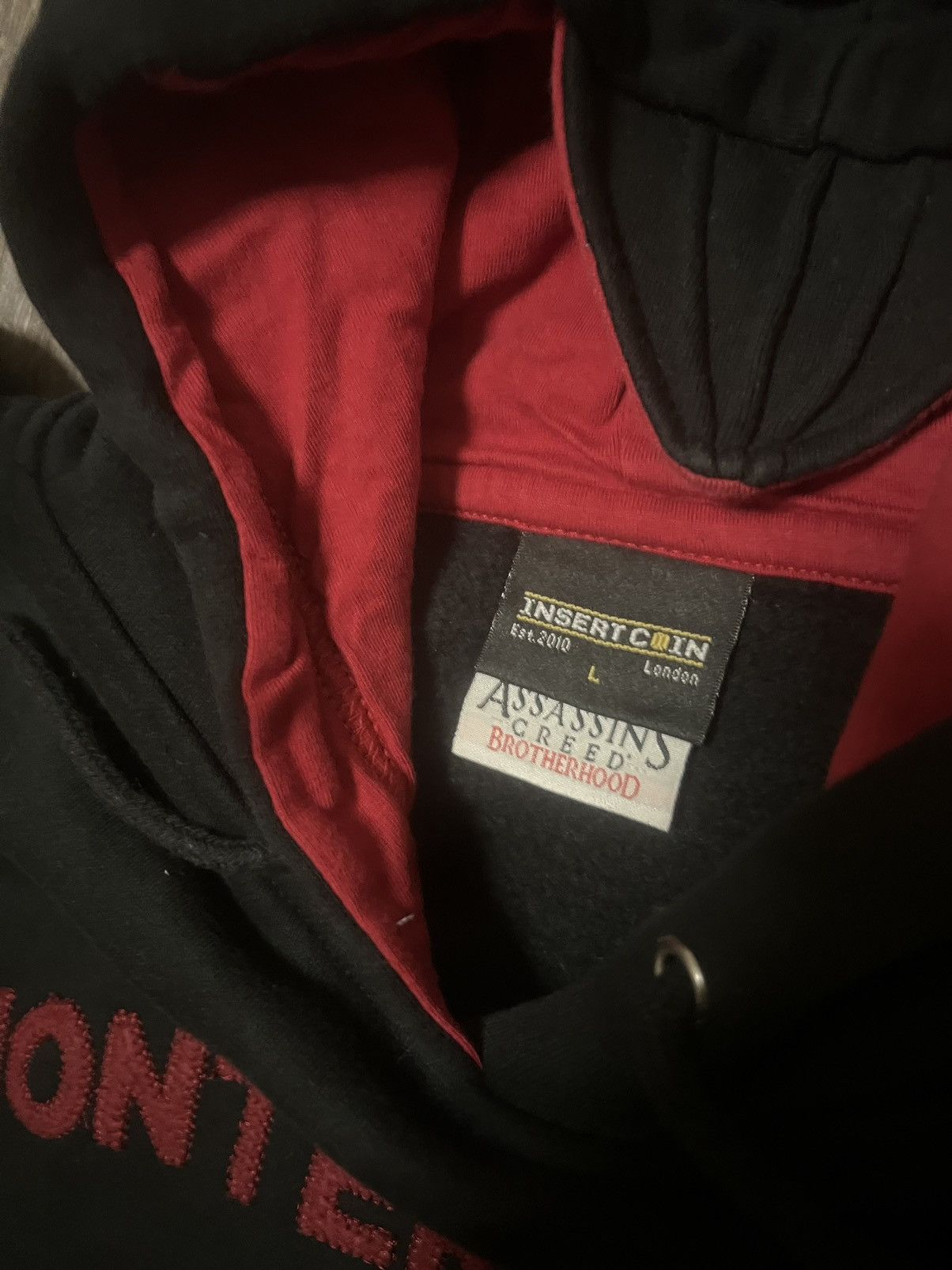 Other Assassins Creed Brotherhood MONTERIGGIONI Hoodie size Large Size US L / EU 52-54 / 3 - 3 Thumbnail