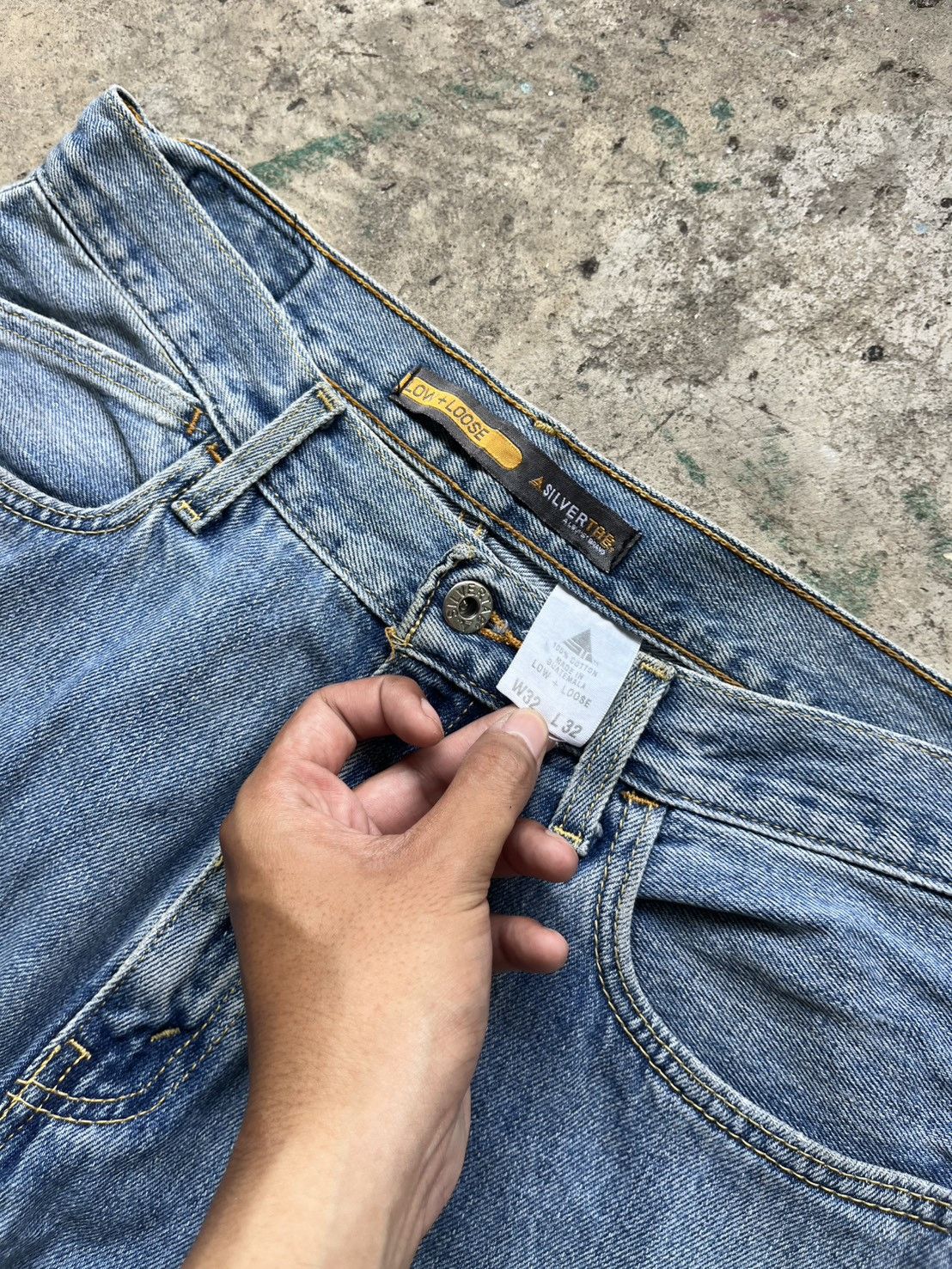 Levi's Vintage Clothing Levi's Silvertab 32x32 jeans Size US 32 / EU 48 - 4 Thumbnail