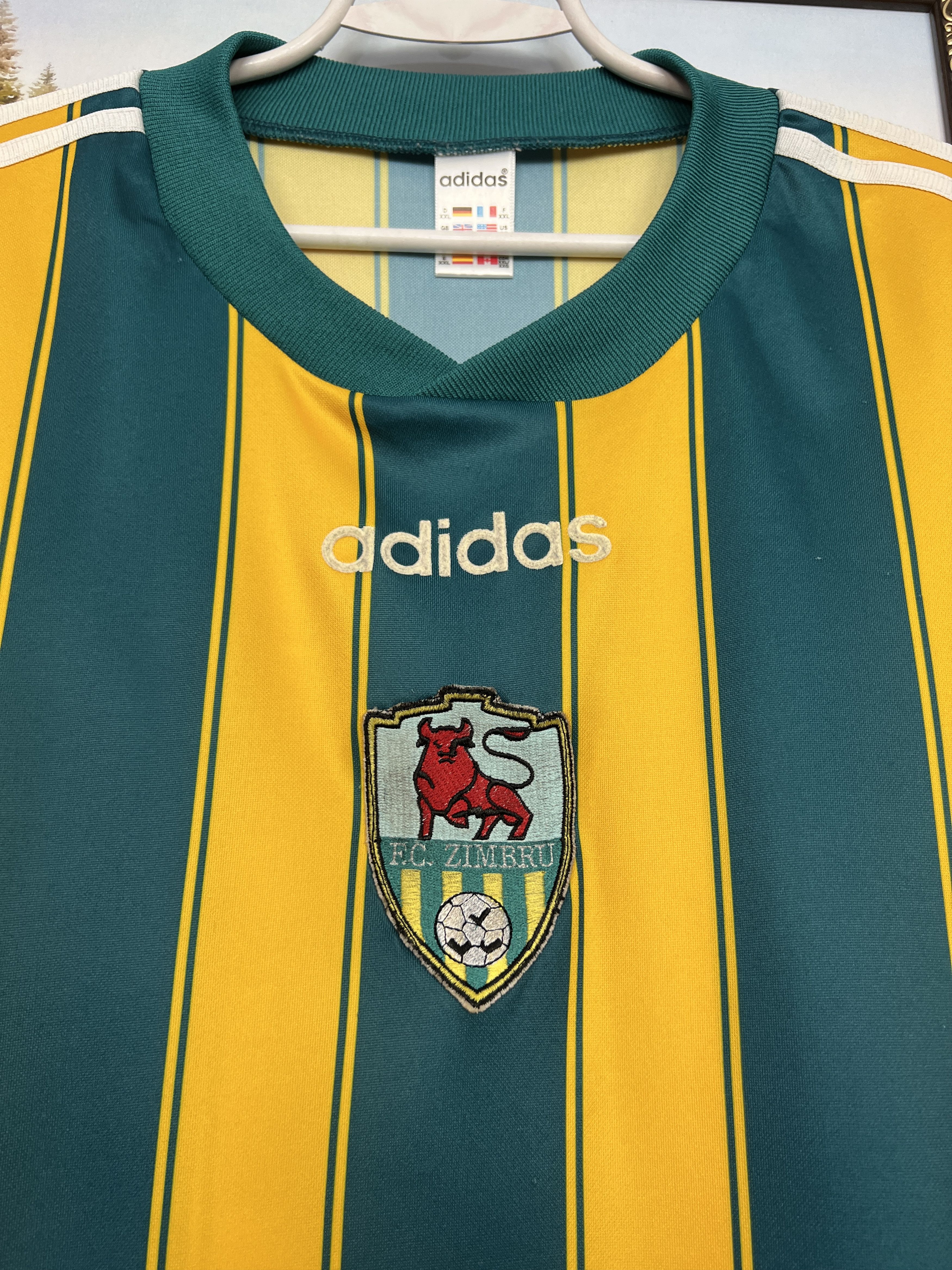 Adidas FC Zimbru Chisinau Home football shirt 1997 Adidas #10 Size US XXL / EU 58 / 5 - 3 Thumbnail