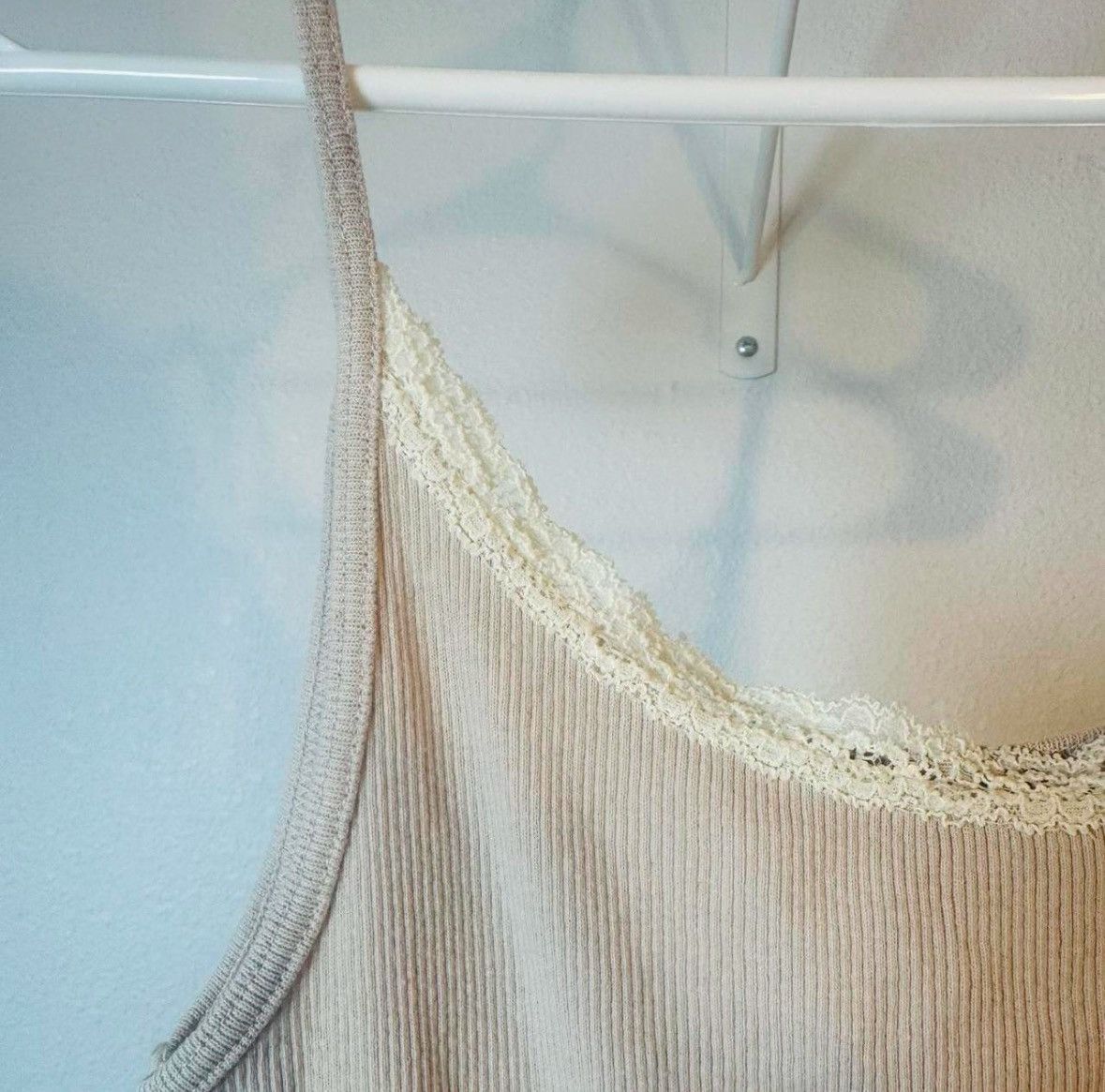 Brandy Melville Brandy Melville Lace Ribbed Tank Top Size ONE SIZE - 3 Thumbnail