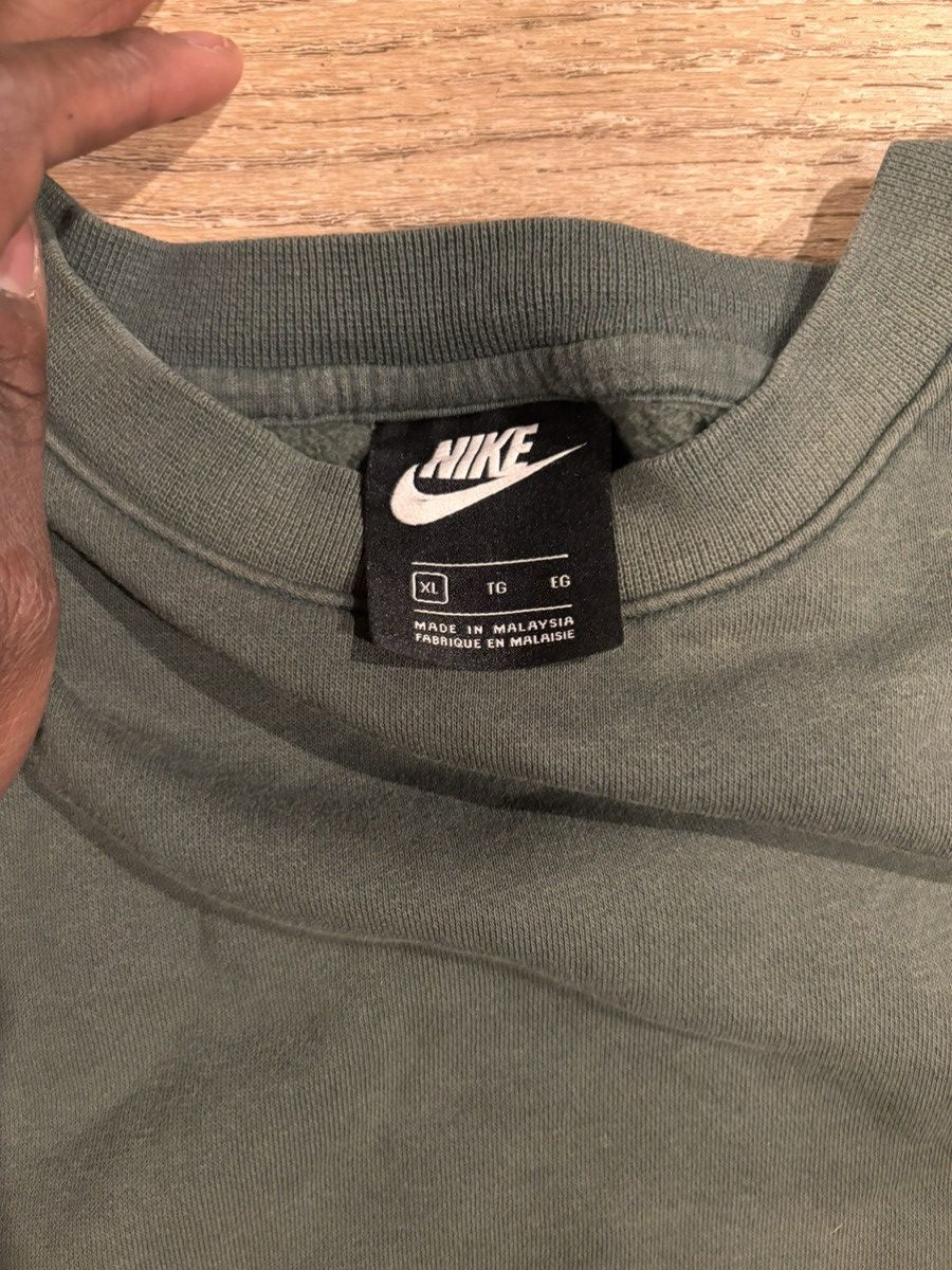 Nike Nike Crewneck Size US XL / EU 56 / 4 - 4 Thumbnail