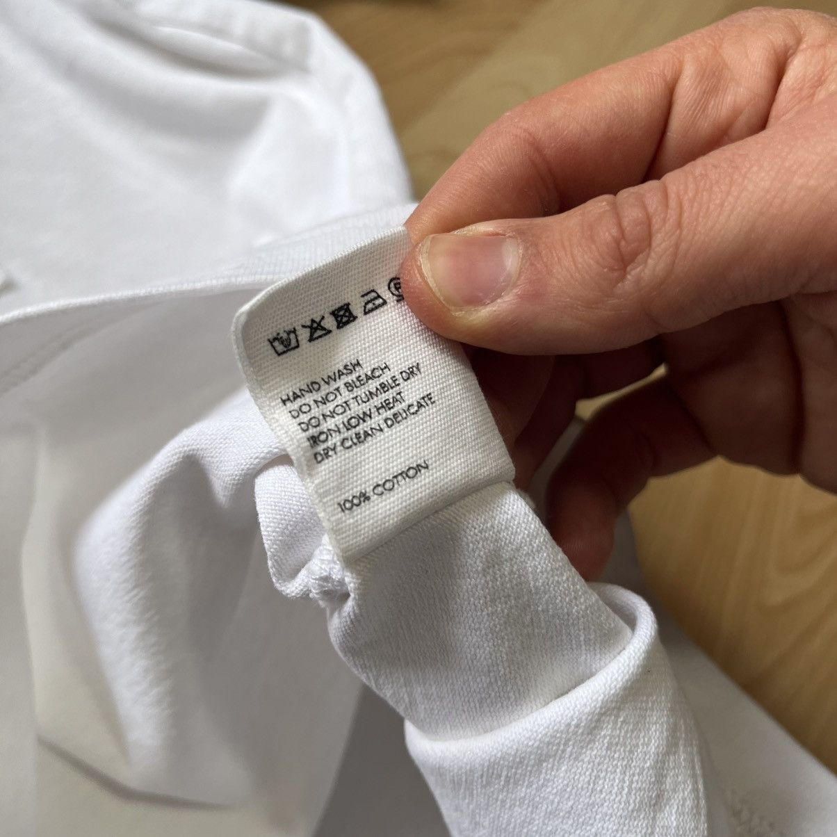 Jacquemus Jacquemus Tee Size US L / EU 52-54 / 3 - 10 Thumbnail