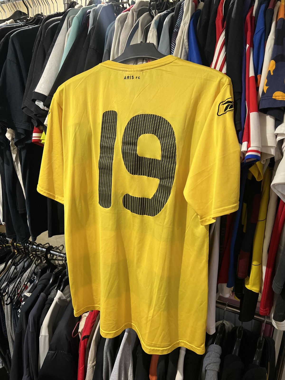 Reebok × Vintage 2008/2009 VINTAGE ARIS FC HOME FOOTBALL SHIRT #19 AOP SOCCER Size US XL / EU 56 / 4 - 2 Thumbnail