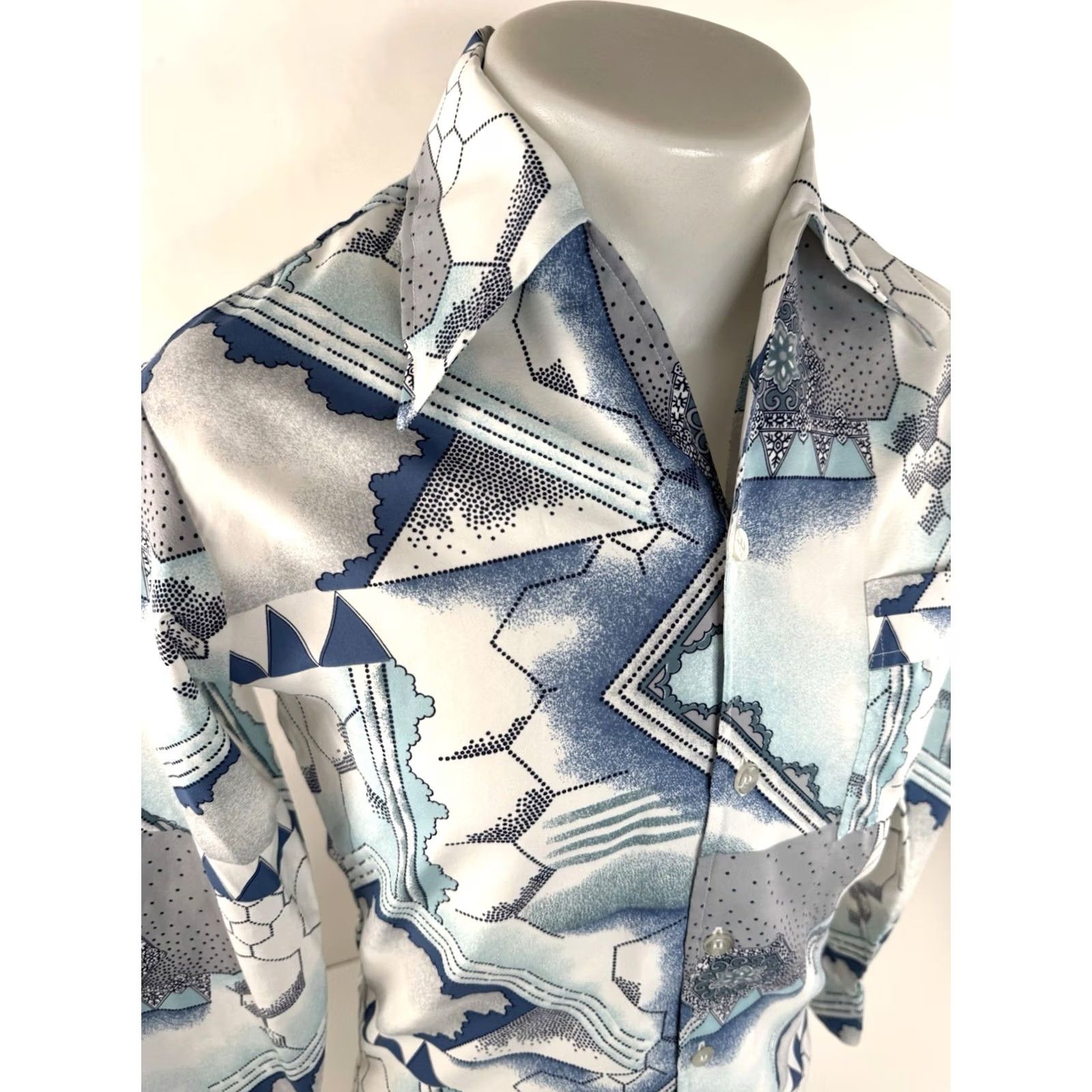 Vintage JOEL CALIFORNIA Vintage Disco Butterfly Collar Geometric Sky Shirt Mens S Blue EXCELLENT Size US S / EU 44-46 / 1 - 3 Thumbnail