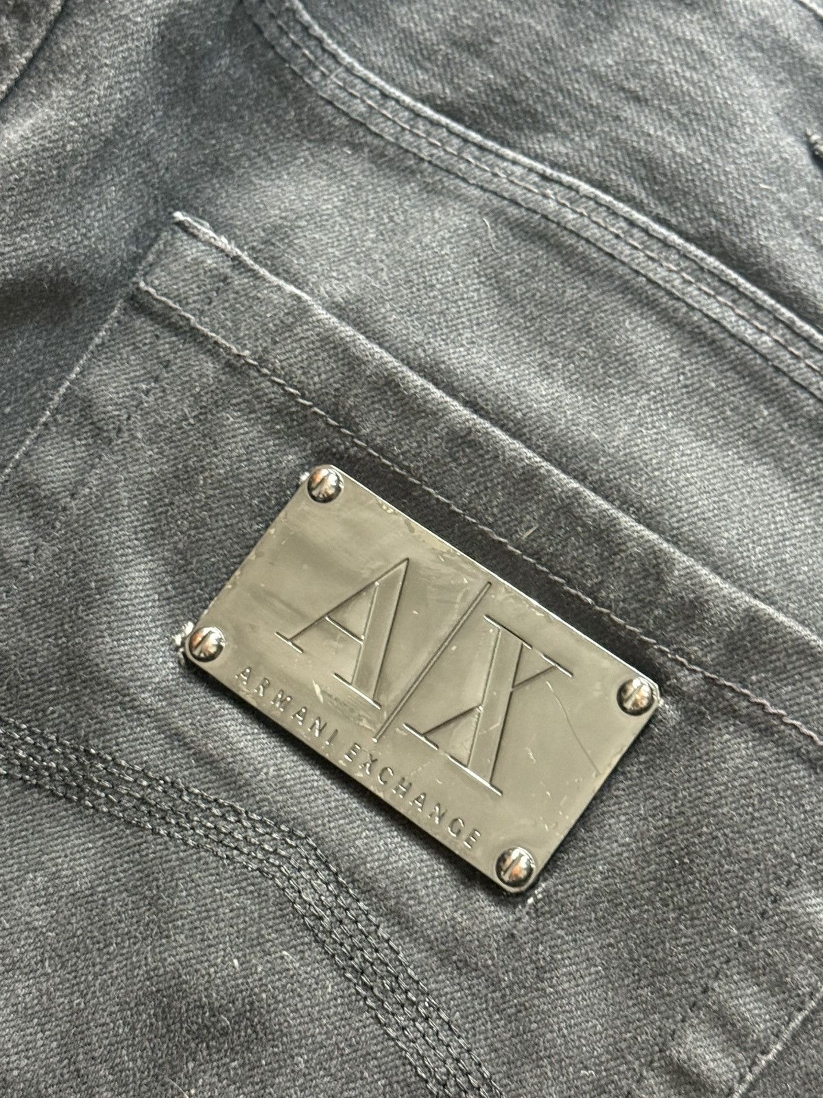 Armani Exchange Armani Exchange metal logo baggy raw denim jeans Size US 34 / EU 50 - 3 Thumbnail