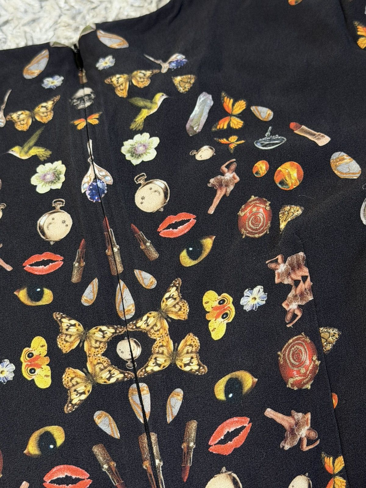 Alexander McQueen Archive Alexander McQueen Silk/Viscose Obsession Talisman Size S / US 4 / IT 40 - 4 Thumbnail