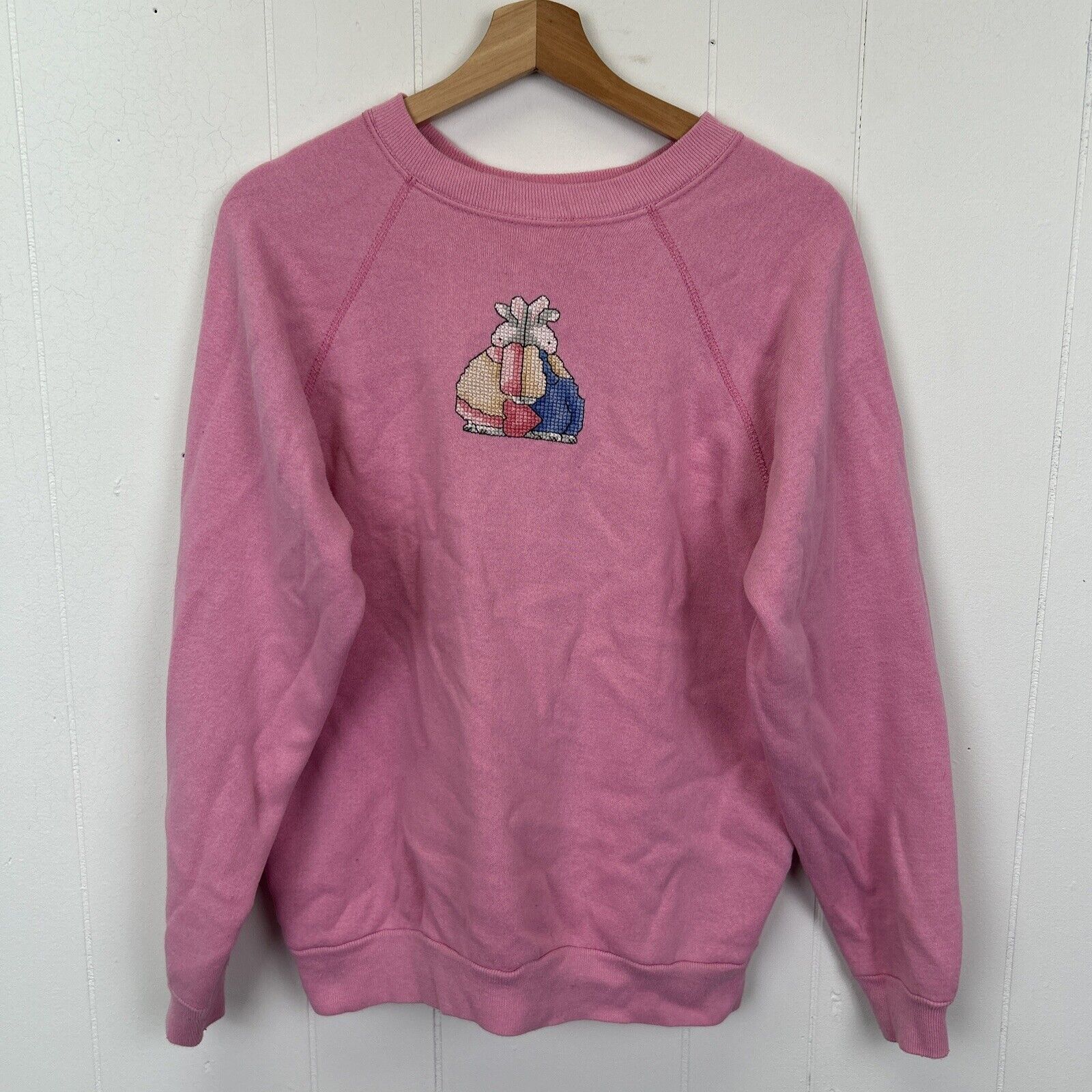 Tultex Vintage Easter Embroidered Rabbit Pink Sweatshirt Size Large Size L / US 10 / IT 46 - 1 Thumbnail