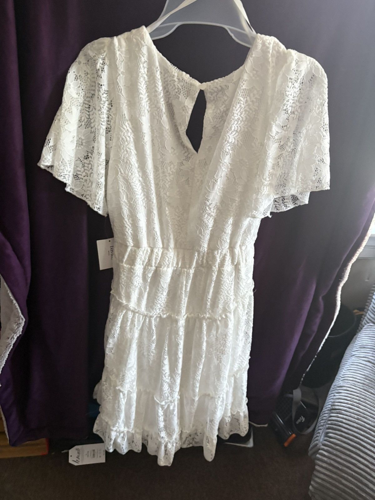 Nordstrom Davids Bridal WHITE LACE ALINE FLUTTET SLEEVE Size M / US 6-8 / IT 42-44 - 4 Thumbnail