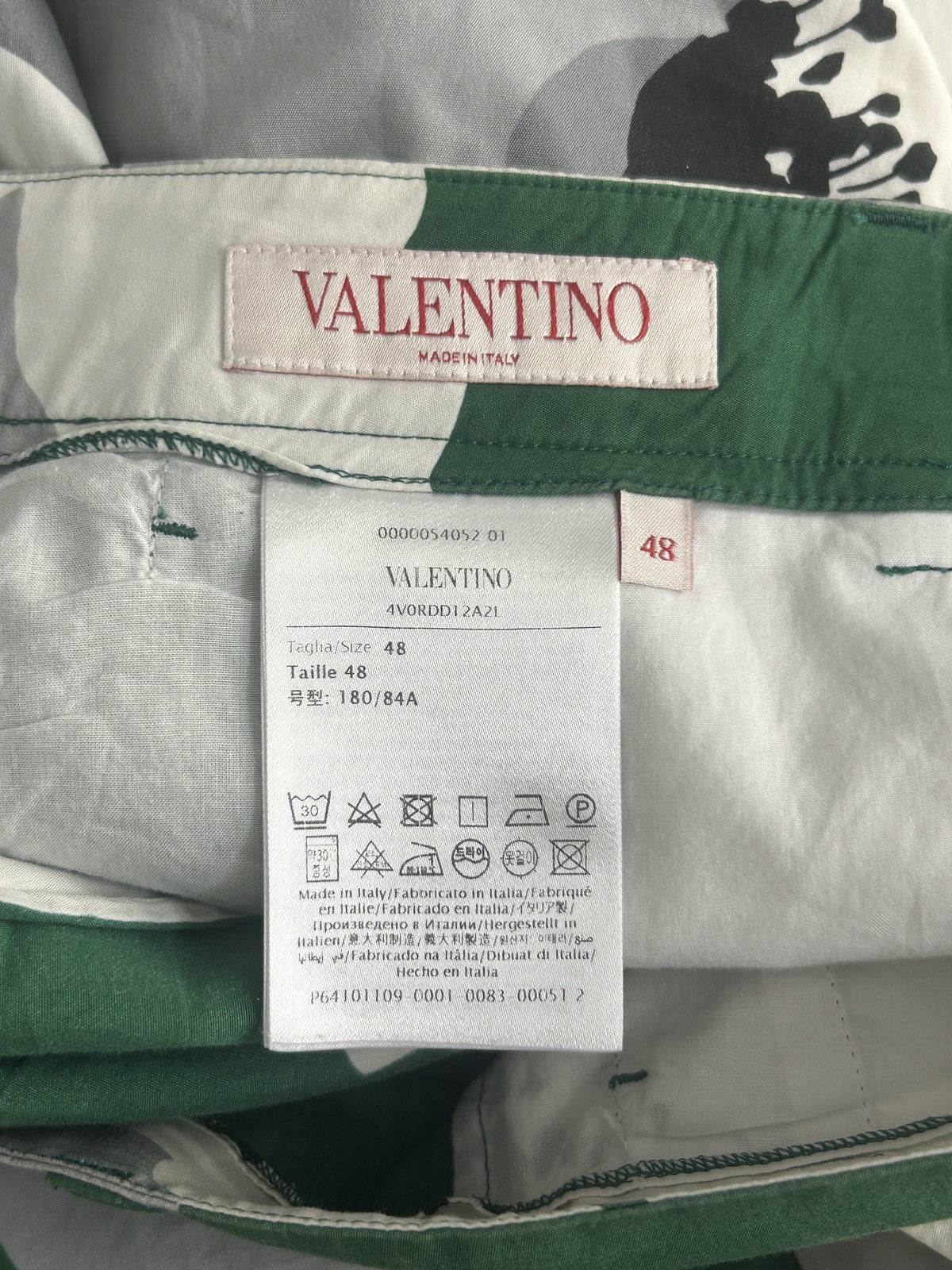 Valentino SS25 Floral Printed Shorts Size US 34 / EU 50 - 5 Thumbnail