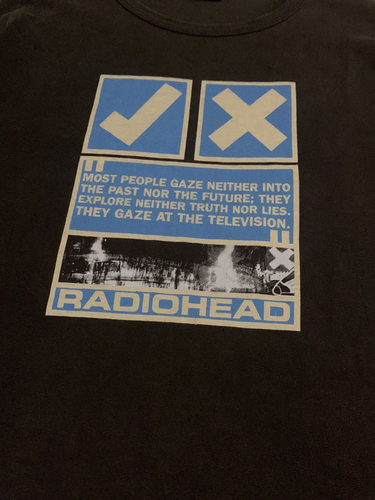 Band Tees Vintage 00s Radiohead Television Tee Size US M / EU 48-50 / 2 - 3 Thumbnail
