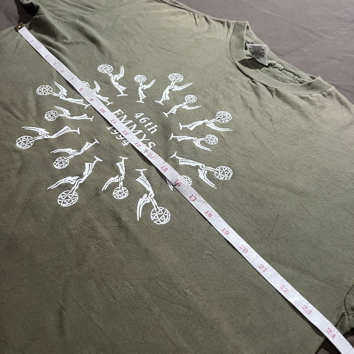 Vintage Vintage 90s 1994 46th Emmy Awards Tee XL graphic streetwear Size US XL / EU 56 / 4 - 13 Thumbnail
