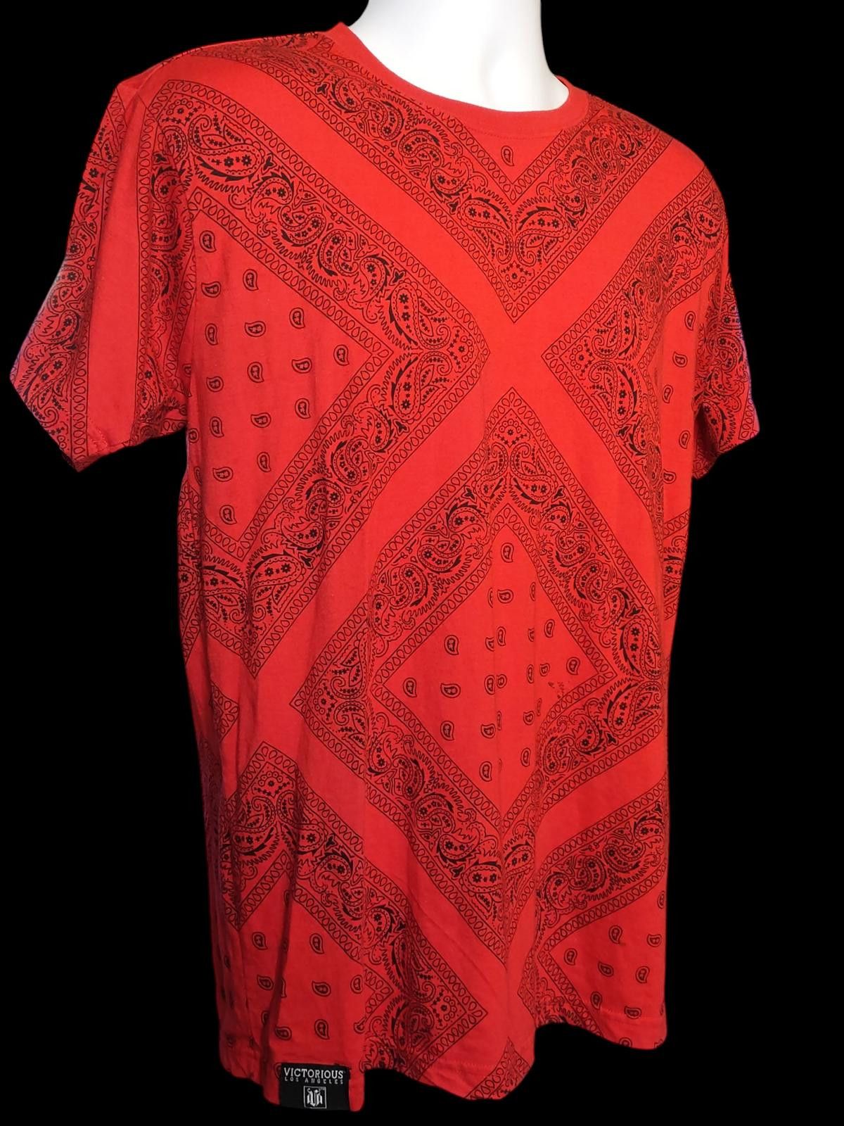 Other VICTORIOUS Men's Red Bandana Print Short Sleeve T-Shirt Size US M / EU 48-50 / 2 - 4 Thumbnail