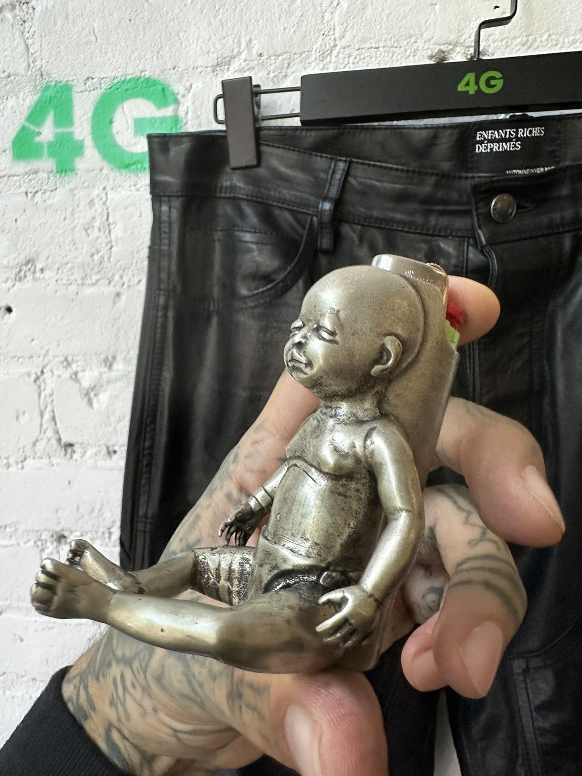 Enfants Riches Deprimes ERD CRYING CRACK BABY HEAD ON FIRE TABLE LIGHTER Size ONE SIZE - 5 Thumbnail