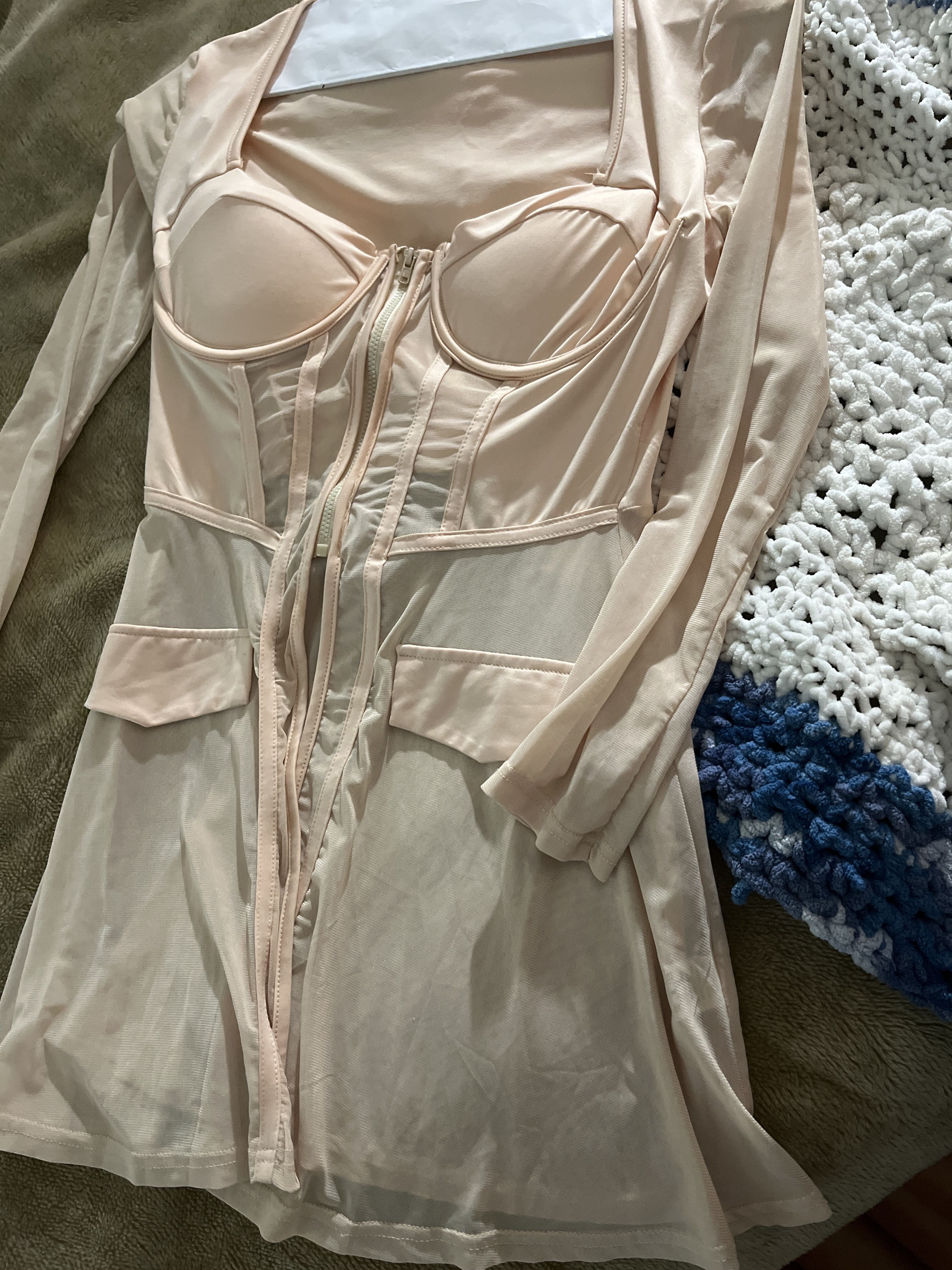Other Sexy Sheerness Size L / US 10 / IT 46 - 3 Thumbnail