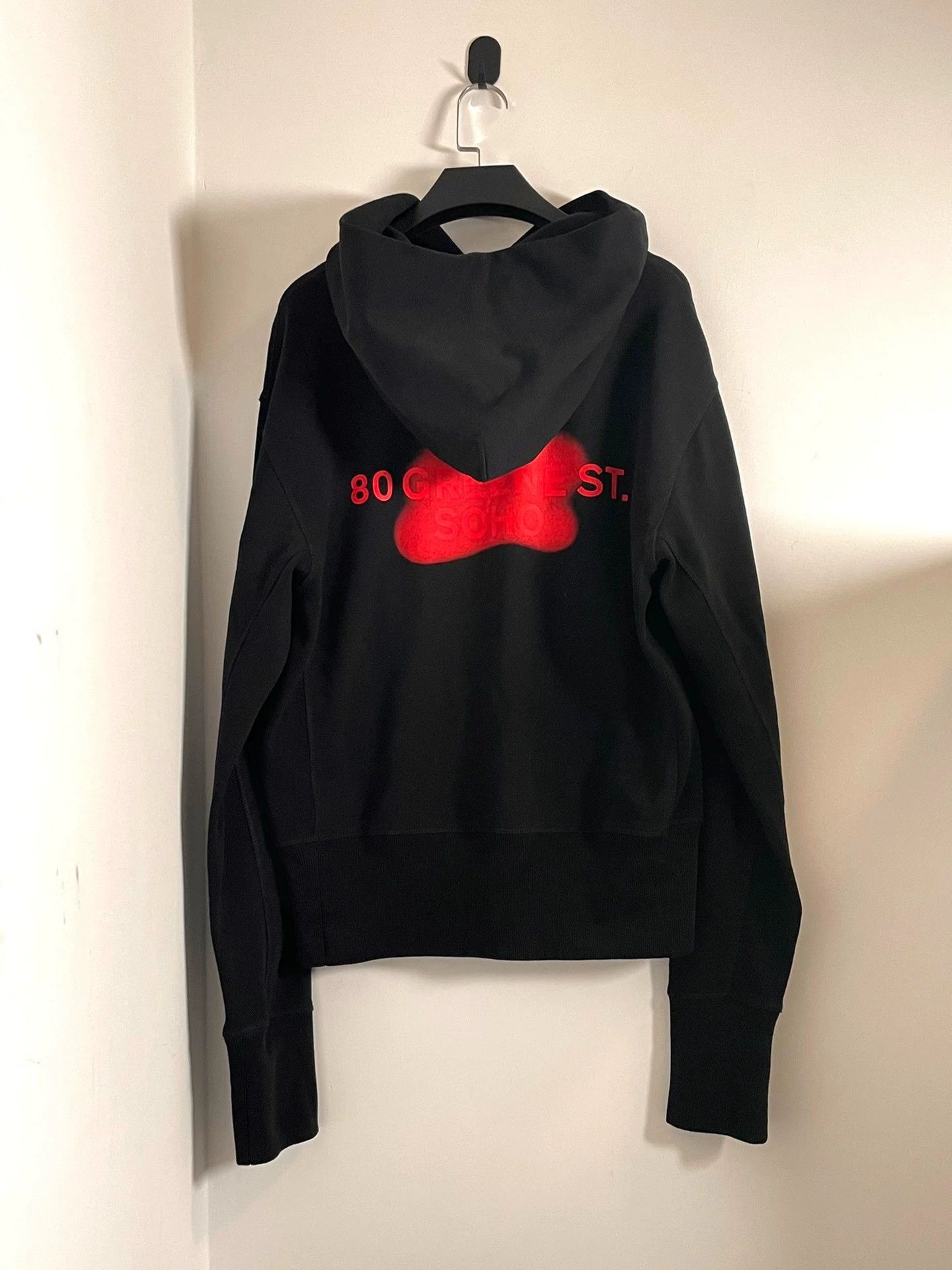 Helmut Lang Helmut Lang Slogan Short Hoodie Men M/Women L Red Black Size US M / EU 48-50 / 2 - 5 Thumbnail