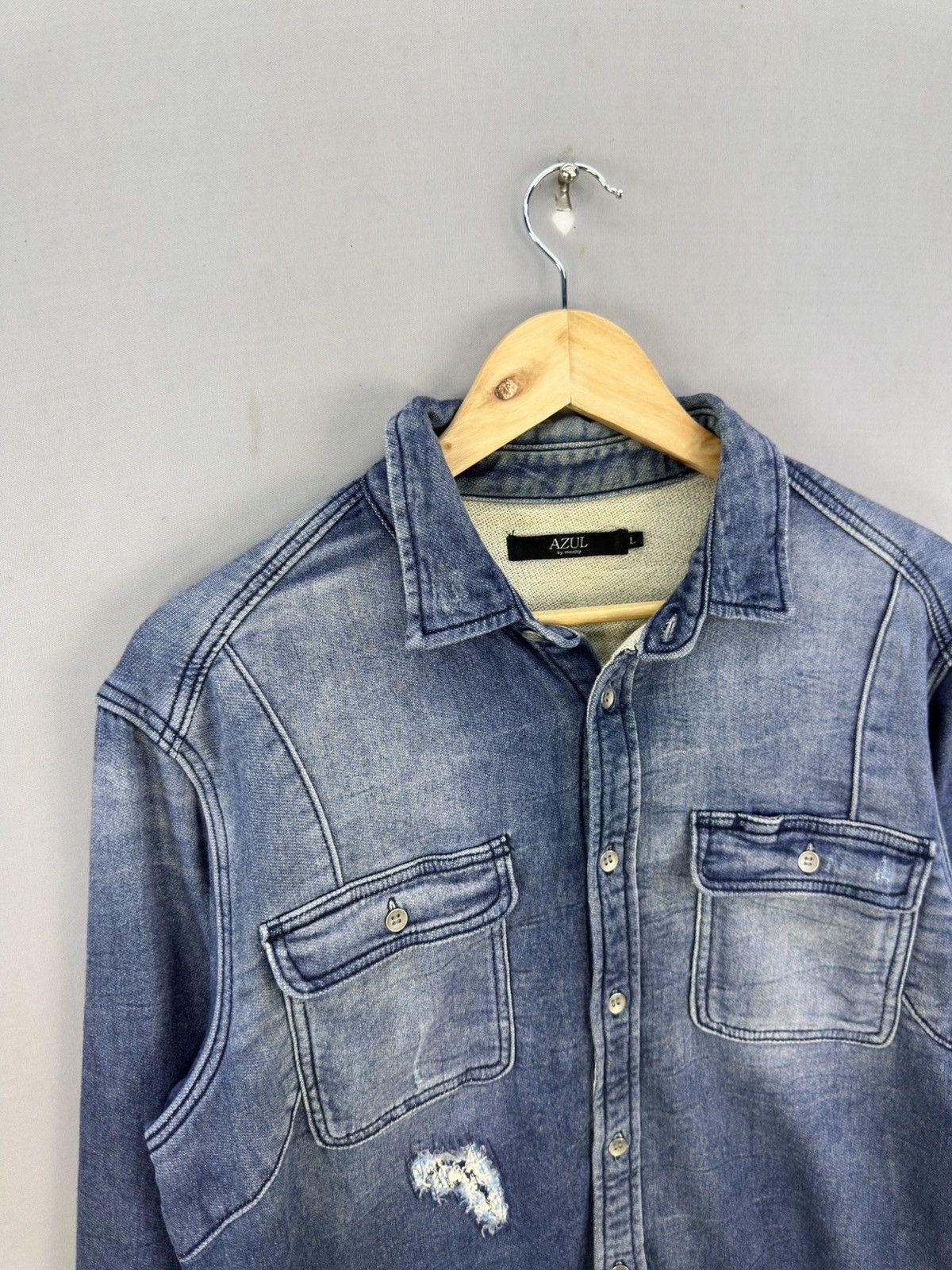 Japanese Brand Azul by Moussy Distressed Flannel Workwear Shirt Size US L / EU 52-54 / 3 - 2 Thumbnail