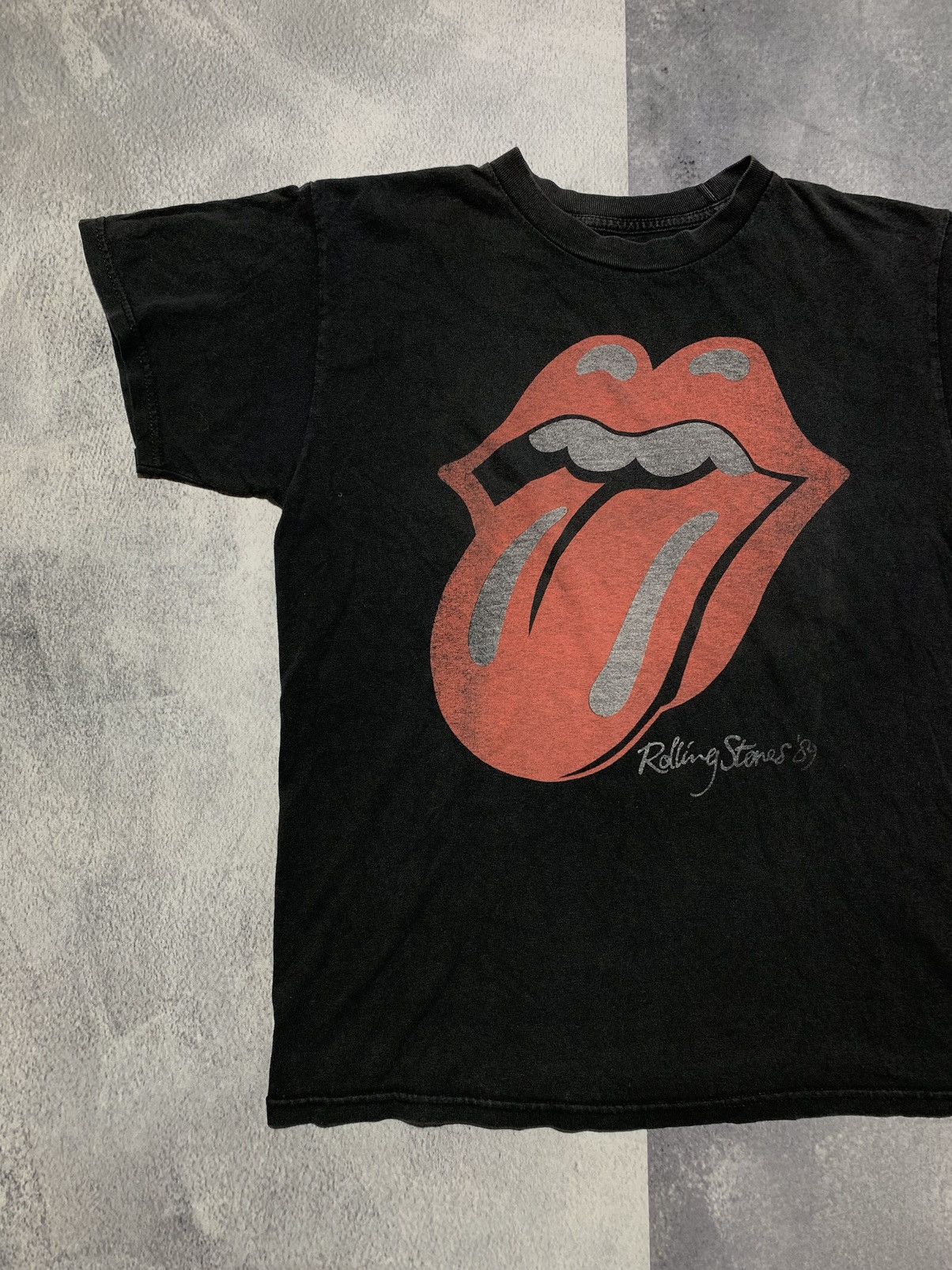 Band Tees × Vintage Vintage Y2K The Rolling Stones band tee big logo size M Size US M / EU 48-50 / 2 - 2 Thumbnail