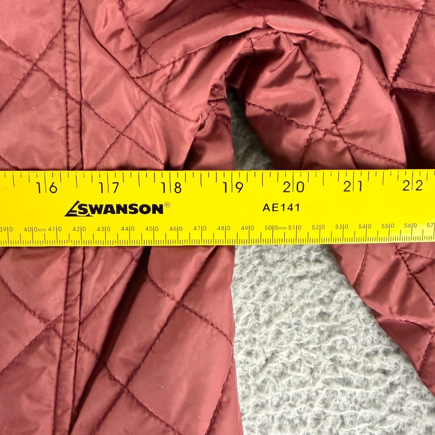Uniqlo Uniqlo Quilted Boa Parker Jacket Womens M Maroon Full Zip Hooded Sherpa LS Size M / US 6-8 / IT 42-44 - 5 Thumbnail