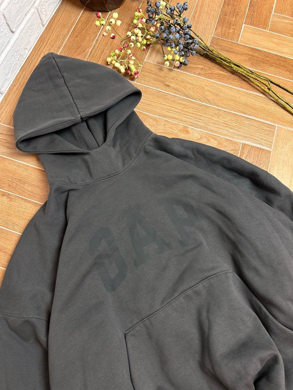 Balenciaga × Gap × Kanye West Yezzy Gap By Balenciaga Dove Hoodie Size US M / EU 48-50 / 2 - 5 Thumbnail