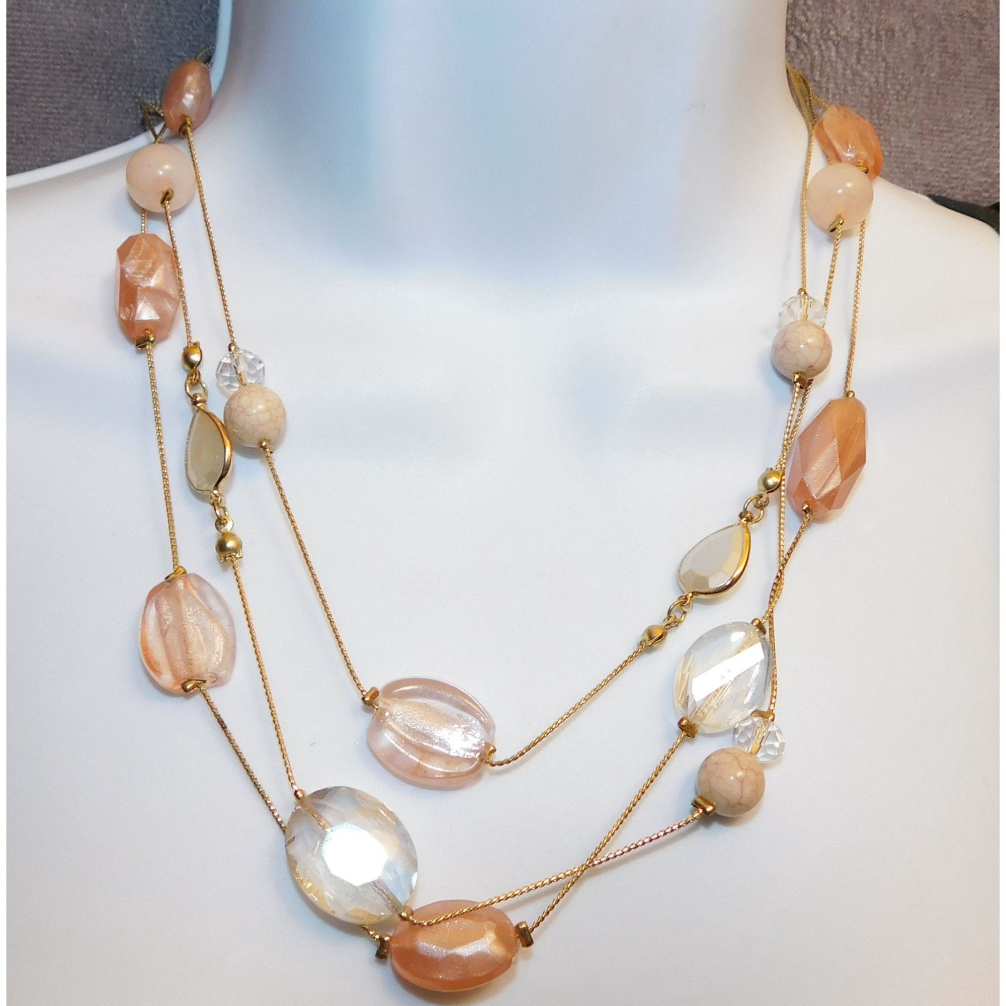 Other Charming Charlie Pink And Gold Necklace Size ONE SIZE - 1 Thumbnail