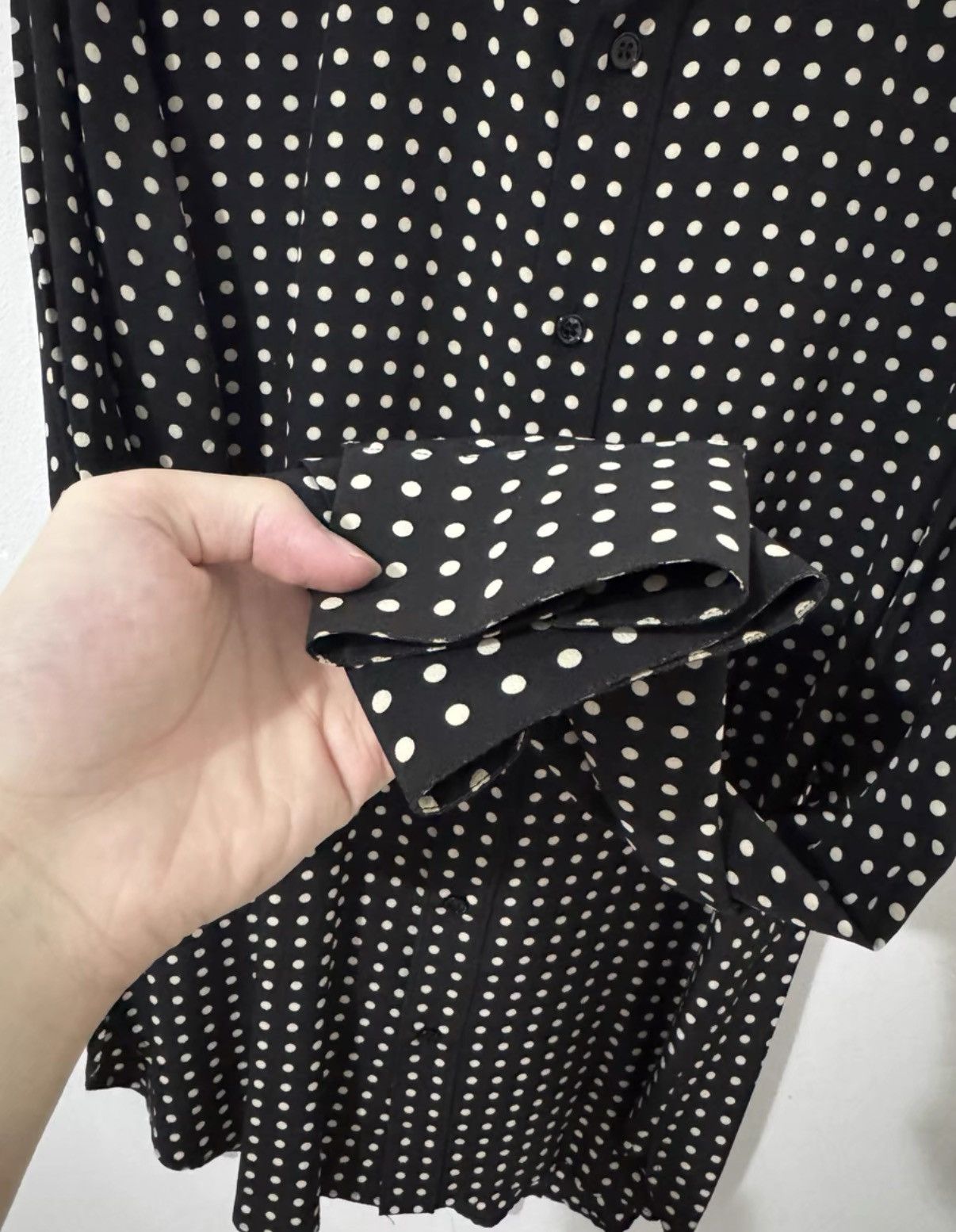 Saint Laurent Paris SLP) 14FW Runway Silk All-Over Black/White Polka Dot Shirt Size US M / EU 48-50 / 2 - 4 Thumbnail
