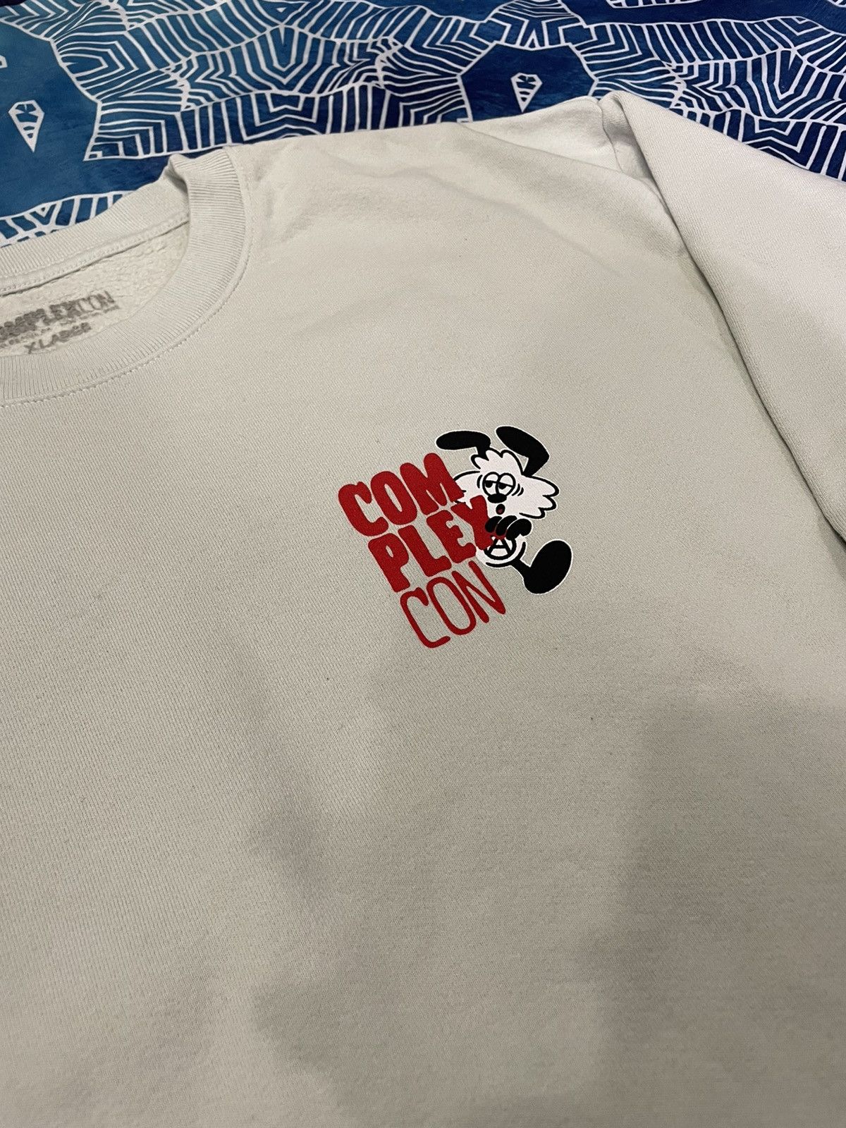 Complex × Girls Don't Cry Complexcon x Verdy Crewneck Size US XL / EU 56 / 4 - 3 Thumbnail