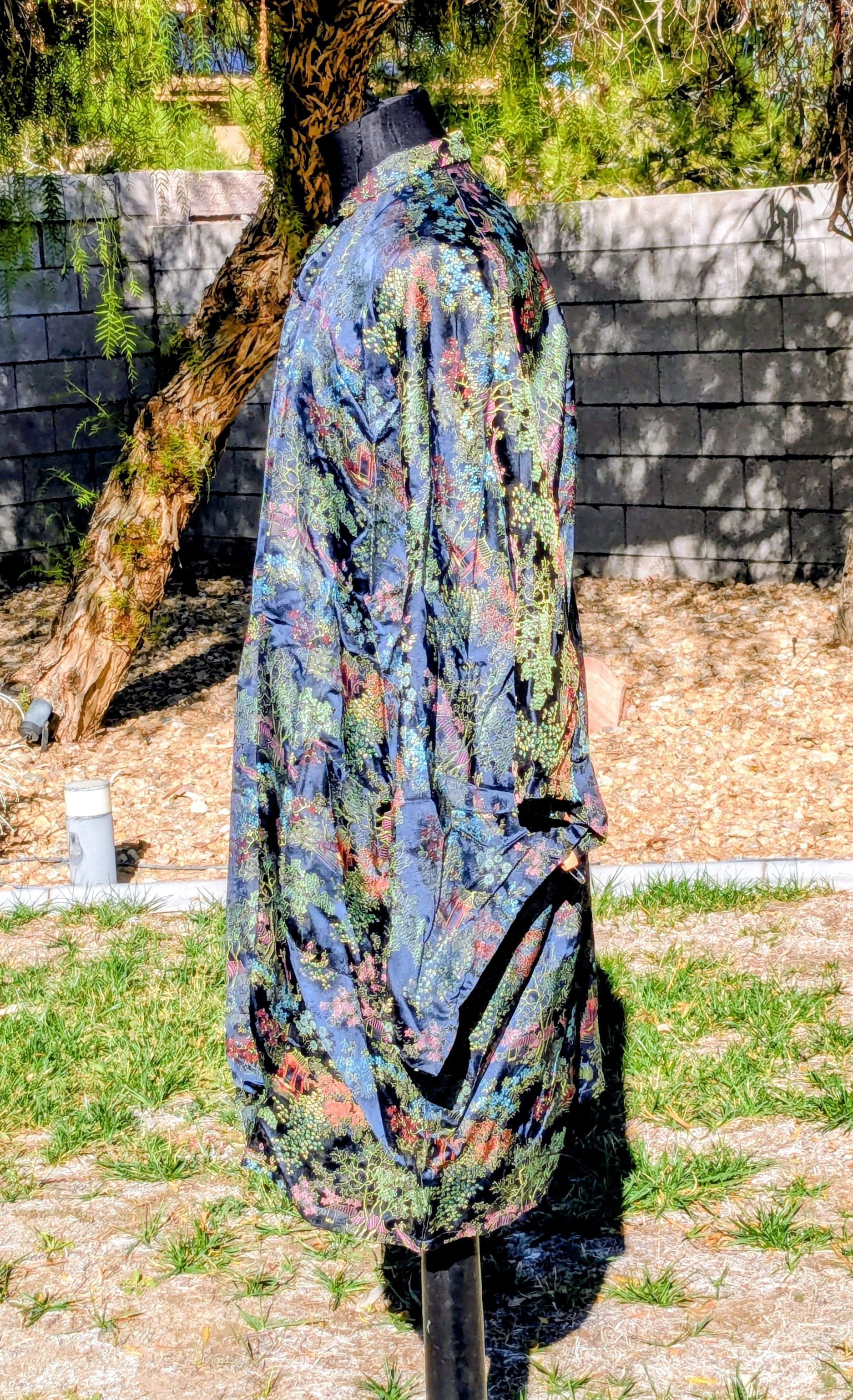 Other Vintage Chinese Satin Brocade Tomesode Dressing Robe Kimono Size XL / US 12-14 / IT 48-50 - 3 Thumbnail