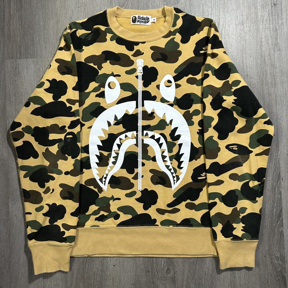 Bape BAPE 1st Camo White Shark Sweatshirt Size US M / EU 48-50 / 2 - 1 Thumbnail