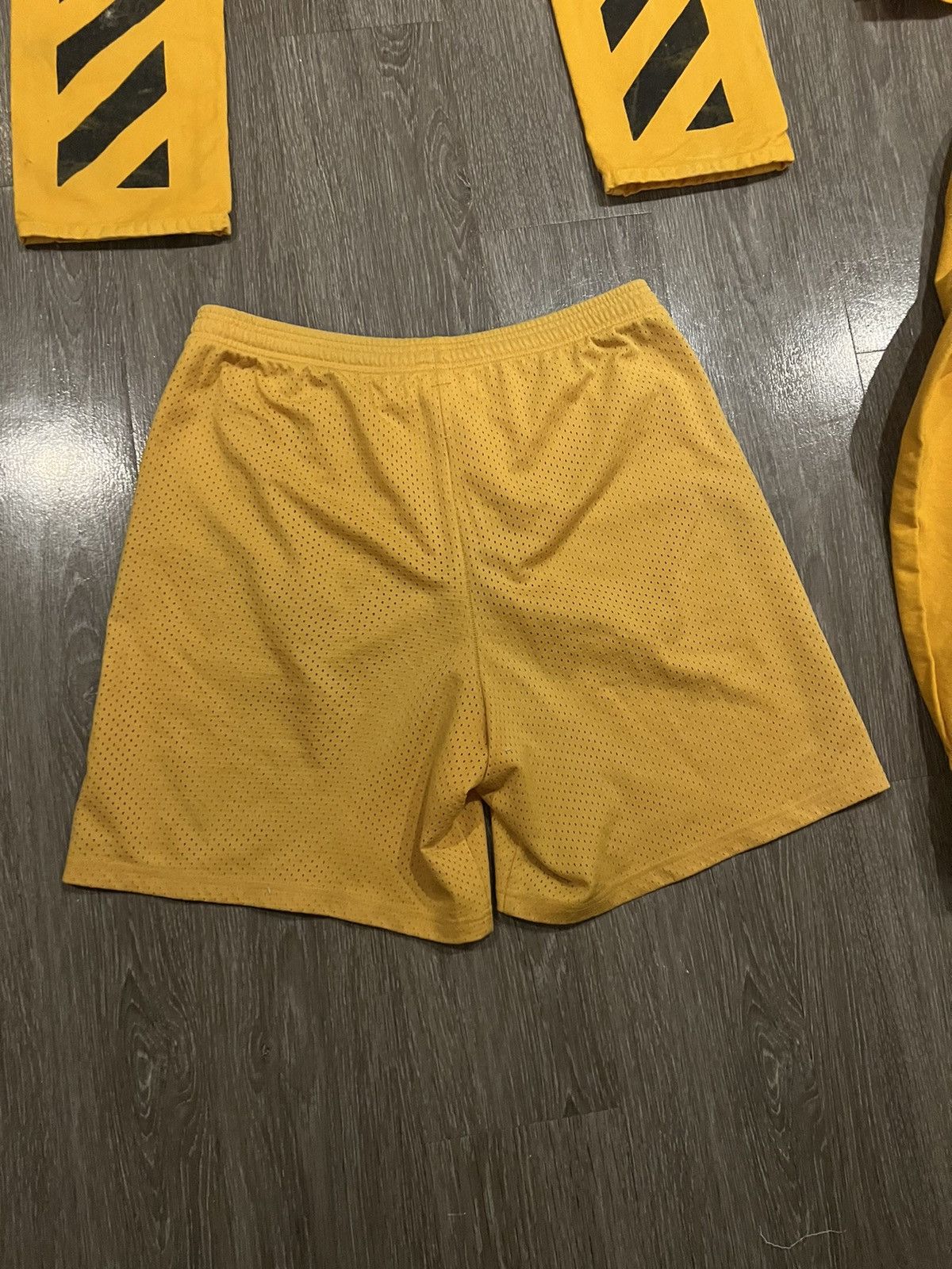 Off-White Off White SS14 First Season Yellow Outfit Size US L / EU 52-54 / 3 - 8 Thumbnail