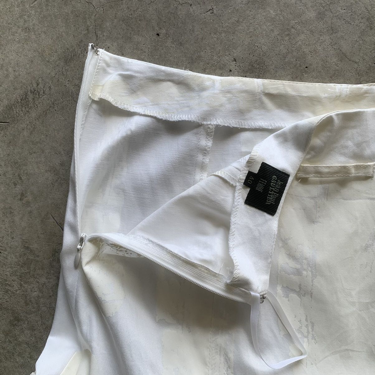 Jean Paul Gaultier Archive Jean Paul Gaultier Painted Skirt Size 28" / US 6 / IT 42 - 15 Thumbnail