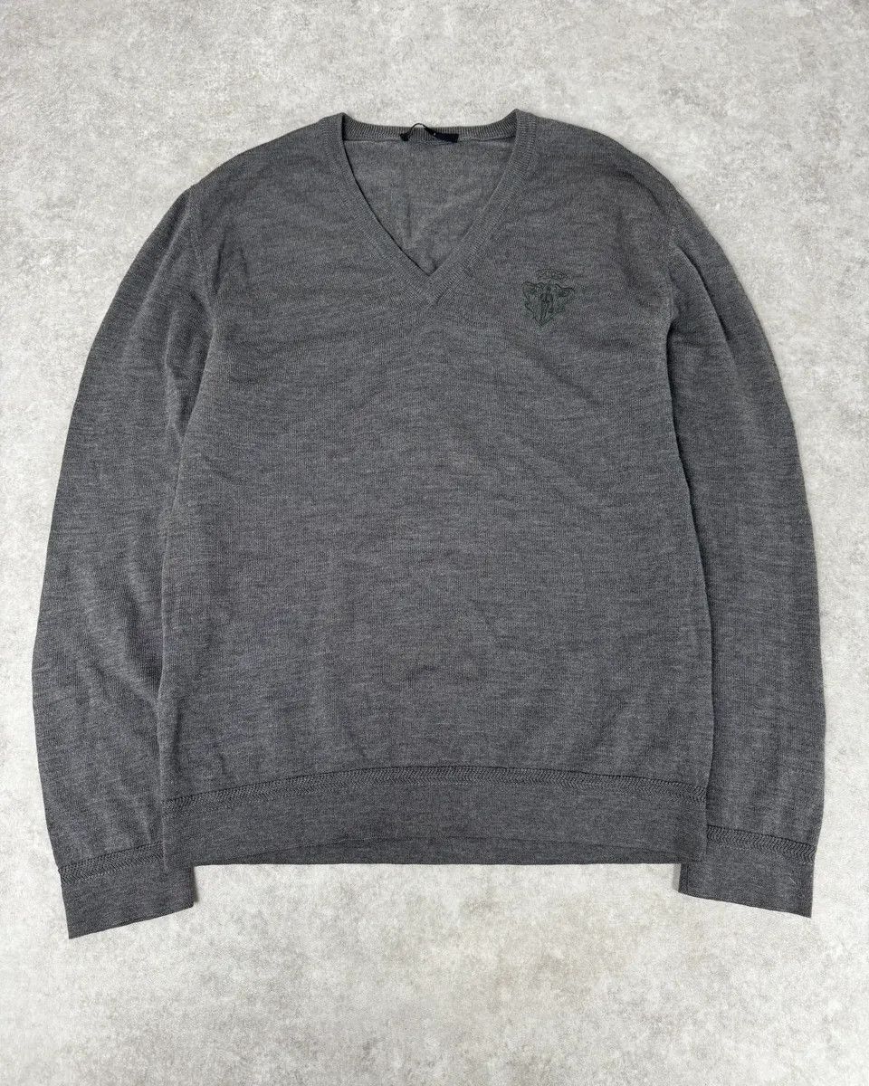 Gucci SS2009 Gucci Grey Embroidered Knight Logo V-Neck Sweater Size US M / EU 48-50 / 2 - 1 Thumbnail
