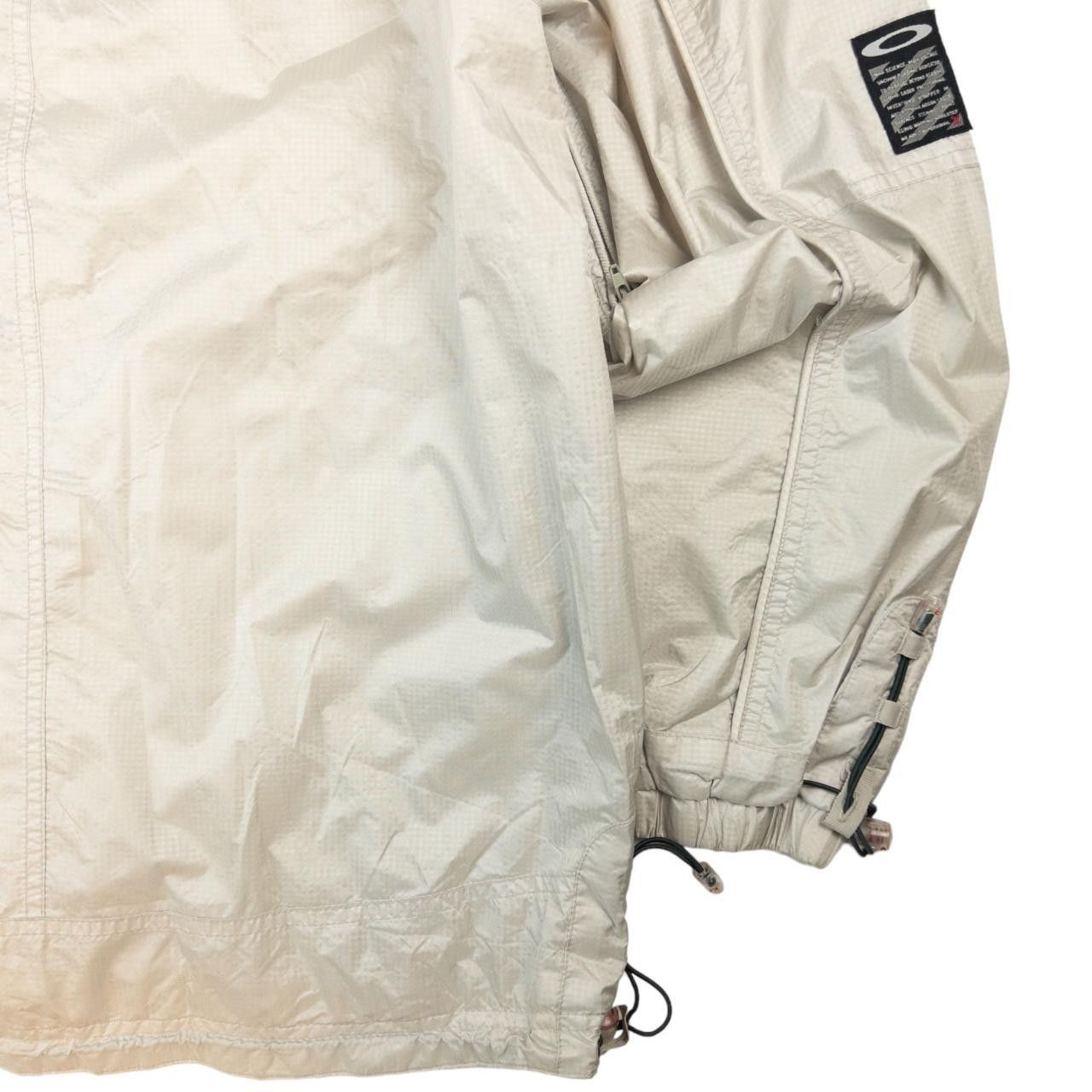 Oakley Vintage Oakley Lightweight Zip Up Jacket Size L Size US L / EU 52-54 / 3 - 7 Thumbnail