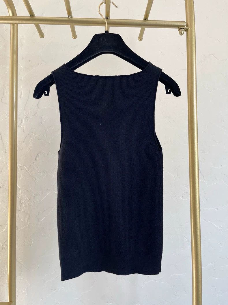 Chanel Chanel 22k black logo cashmere vest Size XXS / US 00 / IT 34 - 2 Thumbnail