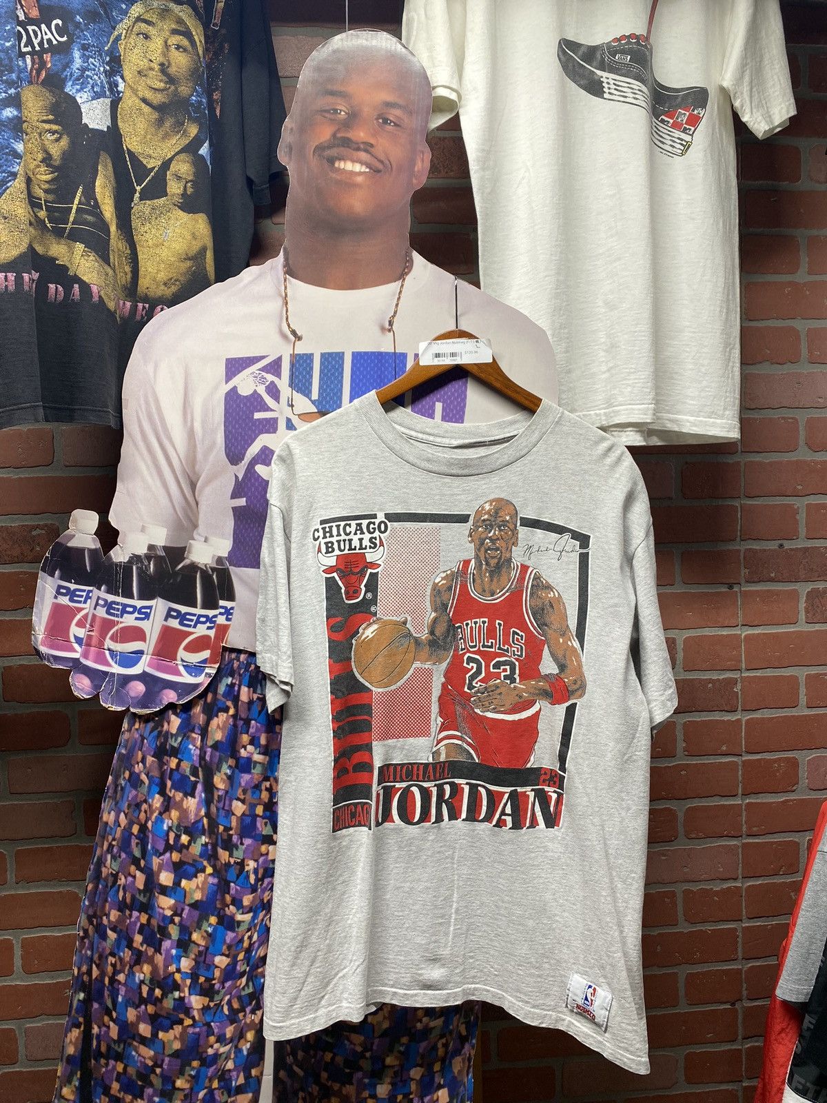 Vintage 90’s Vintage Michael Jordan Bulls Tee Shirt XLarge Size US XL / EU 56 / 4 - 1 Thumbnail