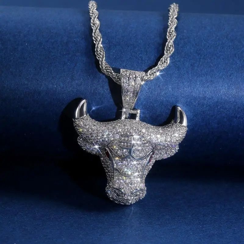 Jewelry Bling Iced Out Zircon Bull Head Animal Pendant Necklace Size ONE SIZE - 4 Thumbnail