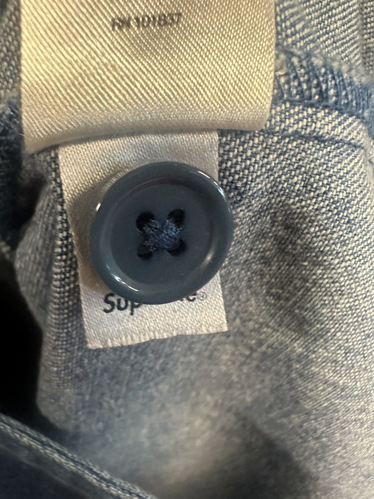Supreme Supreme world famous denim jersey fall 22 xl new Size US XL / EU 56 / 4 - 5 Thumbnail