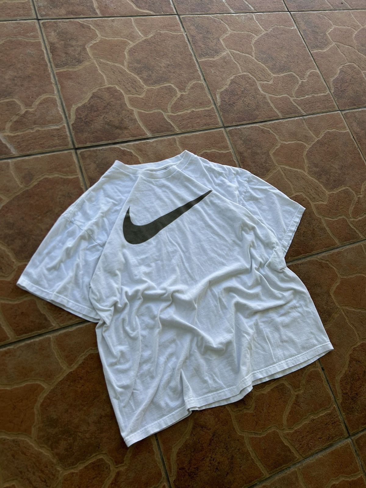 Nike × Vintage Center Nike swoosh tee Size US XL / EU 56 / 4 - 1 Thumbnail