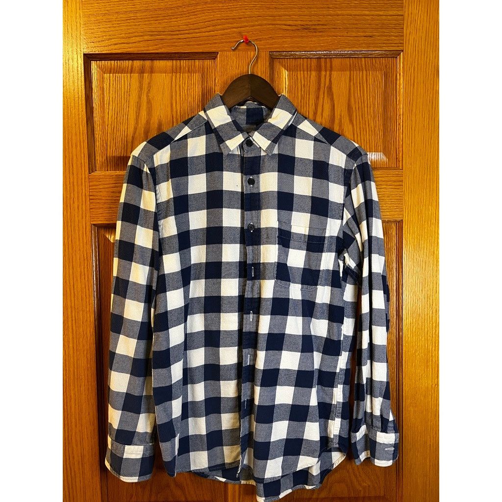 Uniqlo Uniqlo Size M Plaid Shirt Size US M / EU 48-50 / 2 - 1 Thumbnail