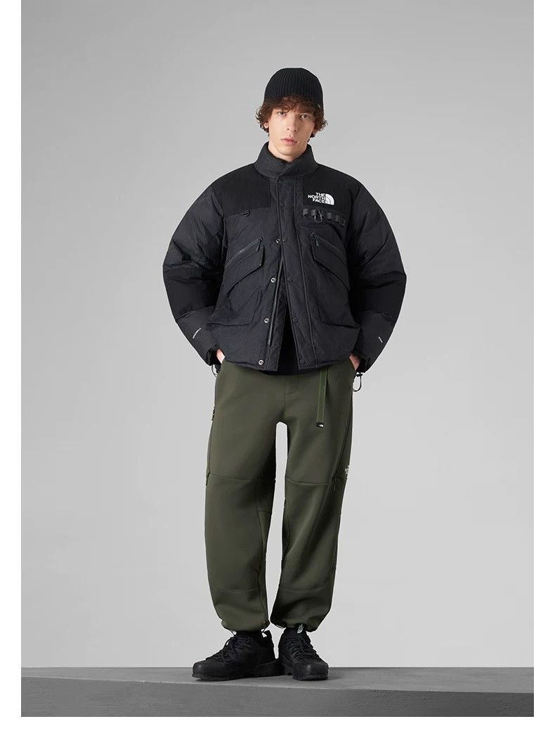 The North Face Urban Exploration ADJUSTABLE HEAVY WEIGHT DOWN JACKET Size US M / EU 48-50 / 2 - 15 Thumbnail