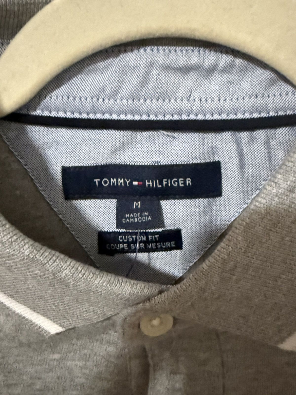 Tommy Hilfiger Tommy Hilfiger Grey Mens Polo Size Medium Size US M / EU 48-50 / 2 - 2 Thumbnail