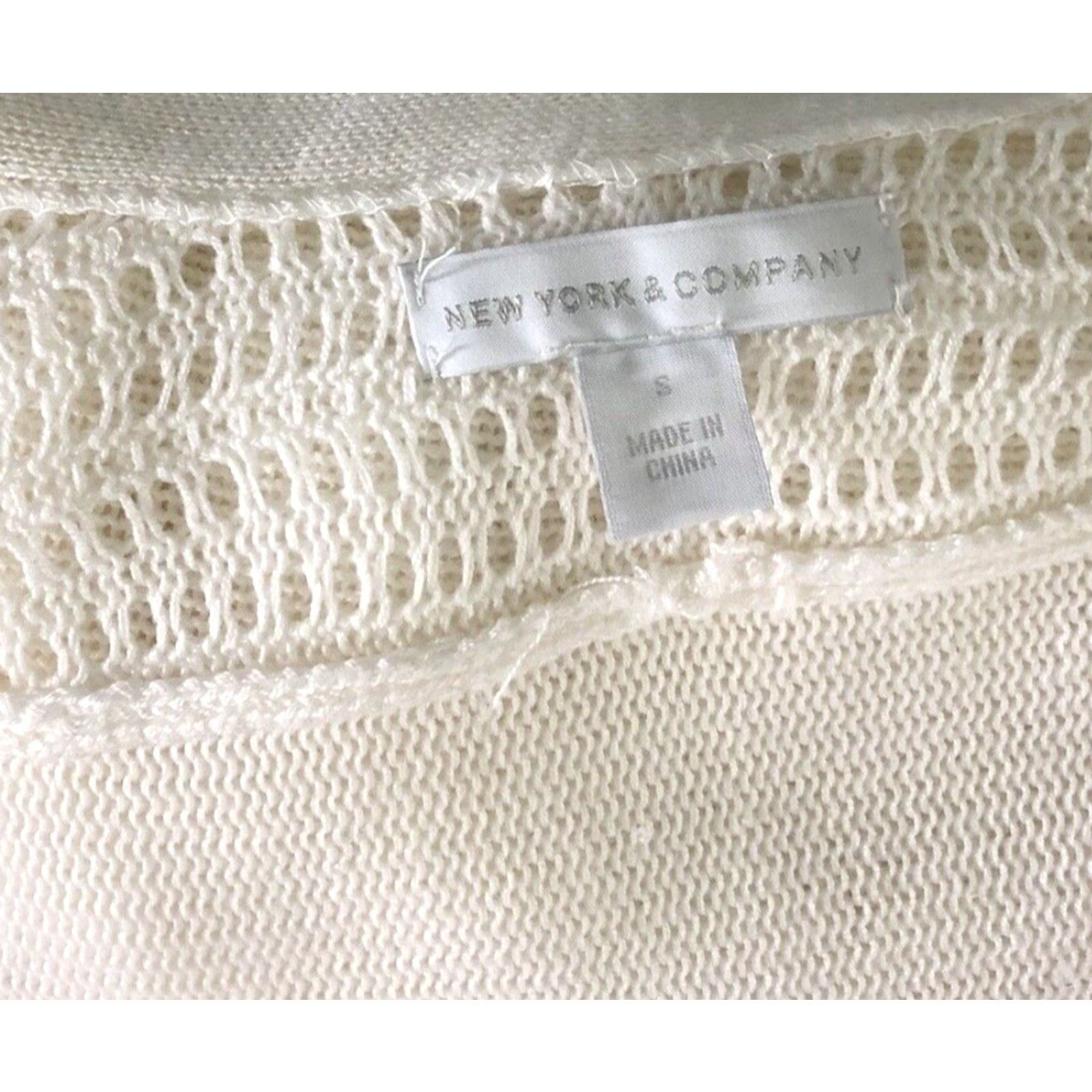 Vintage NY & Co Fringe Cardigan Sweater S Ivory Crochet Accents Long Sleeve Size S / US 4 / IT 40 - 4 Thumbnail